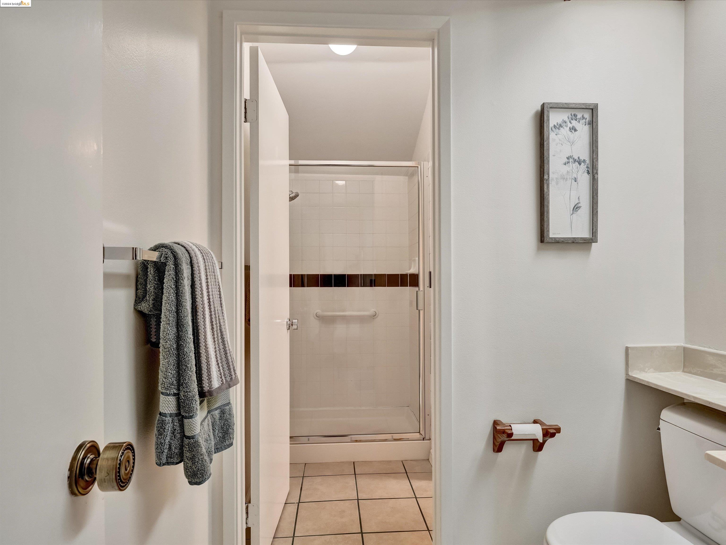 2444 Croyden Ct