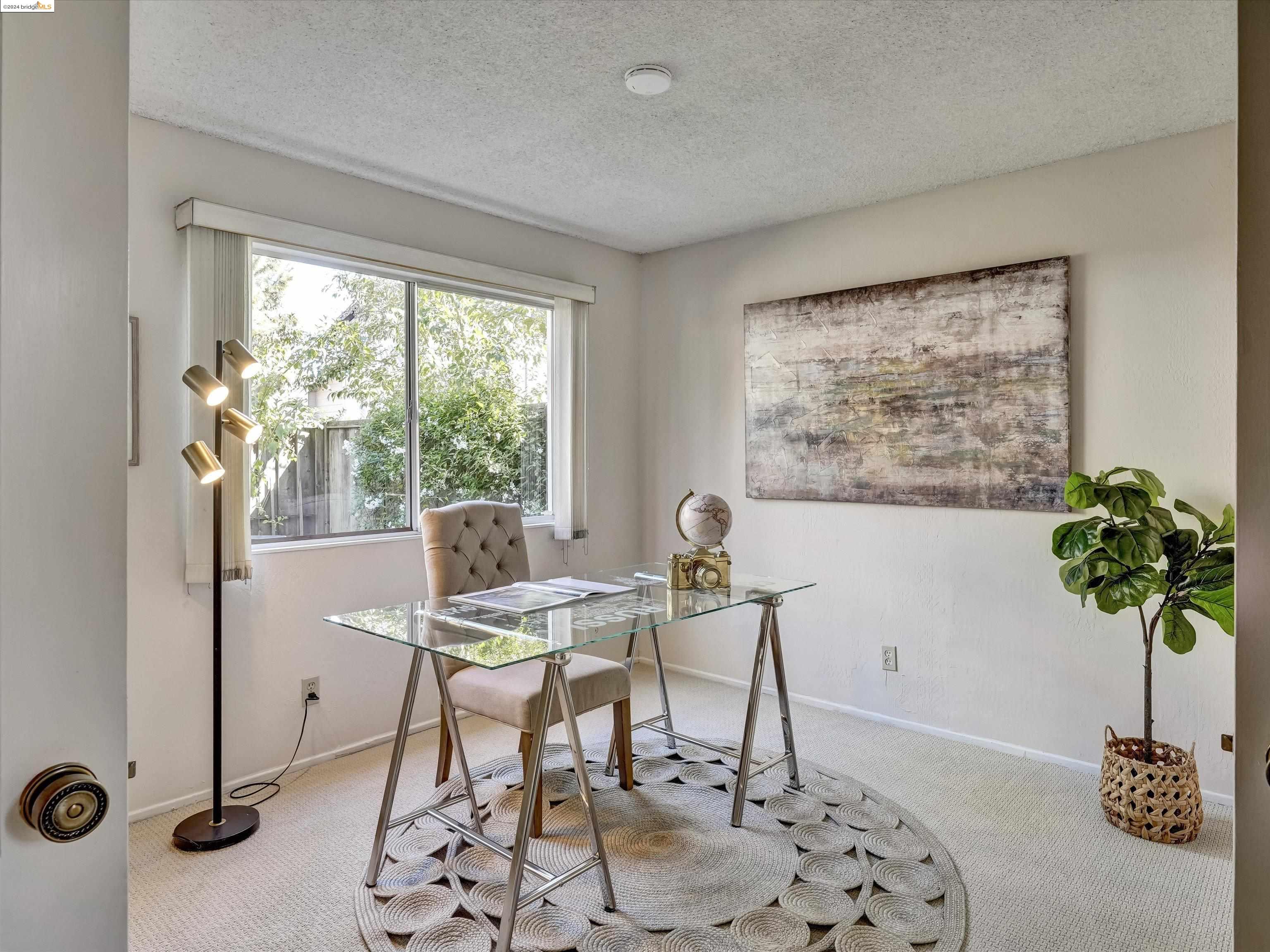 2444 Croyden Ct