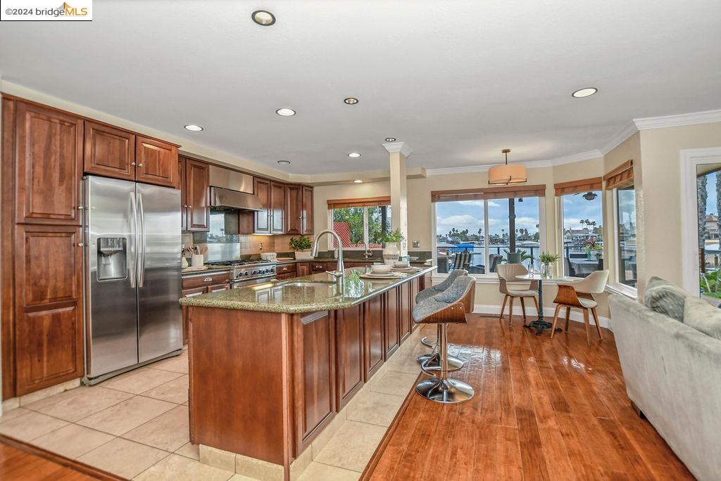2175 Sand Point Rd