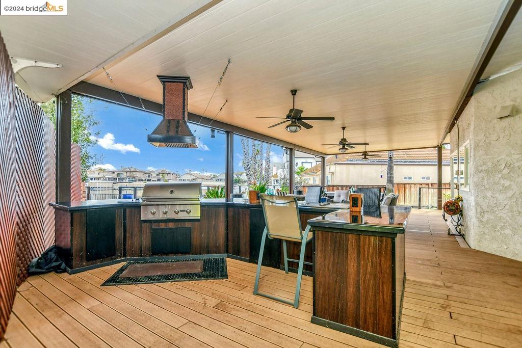 2175 Sand Point Rd