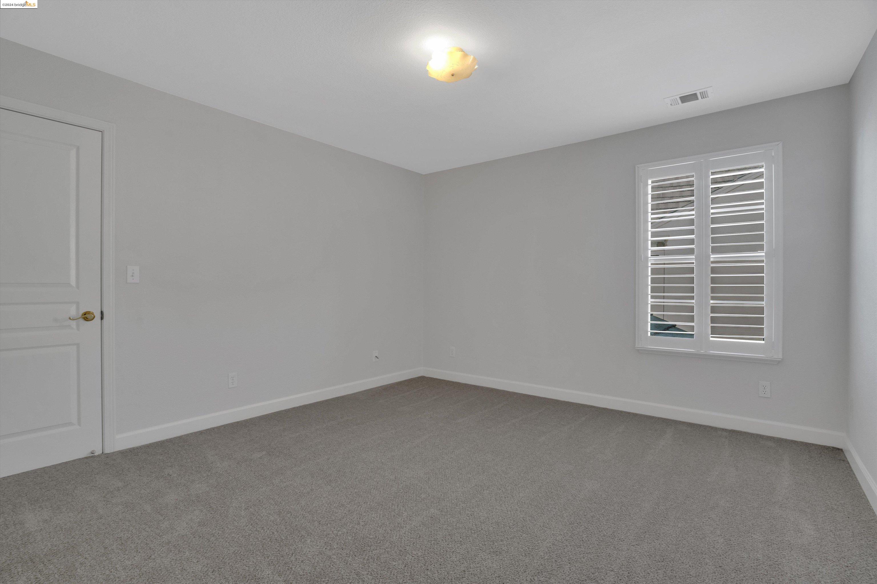 144 Canfield Ct