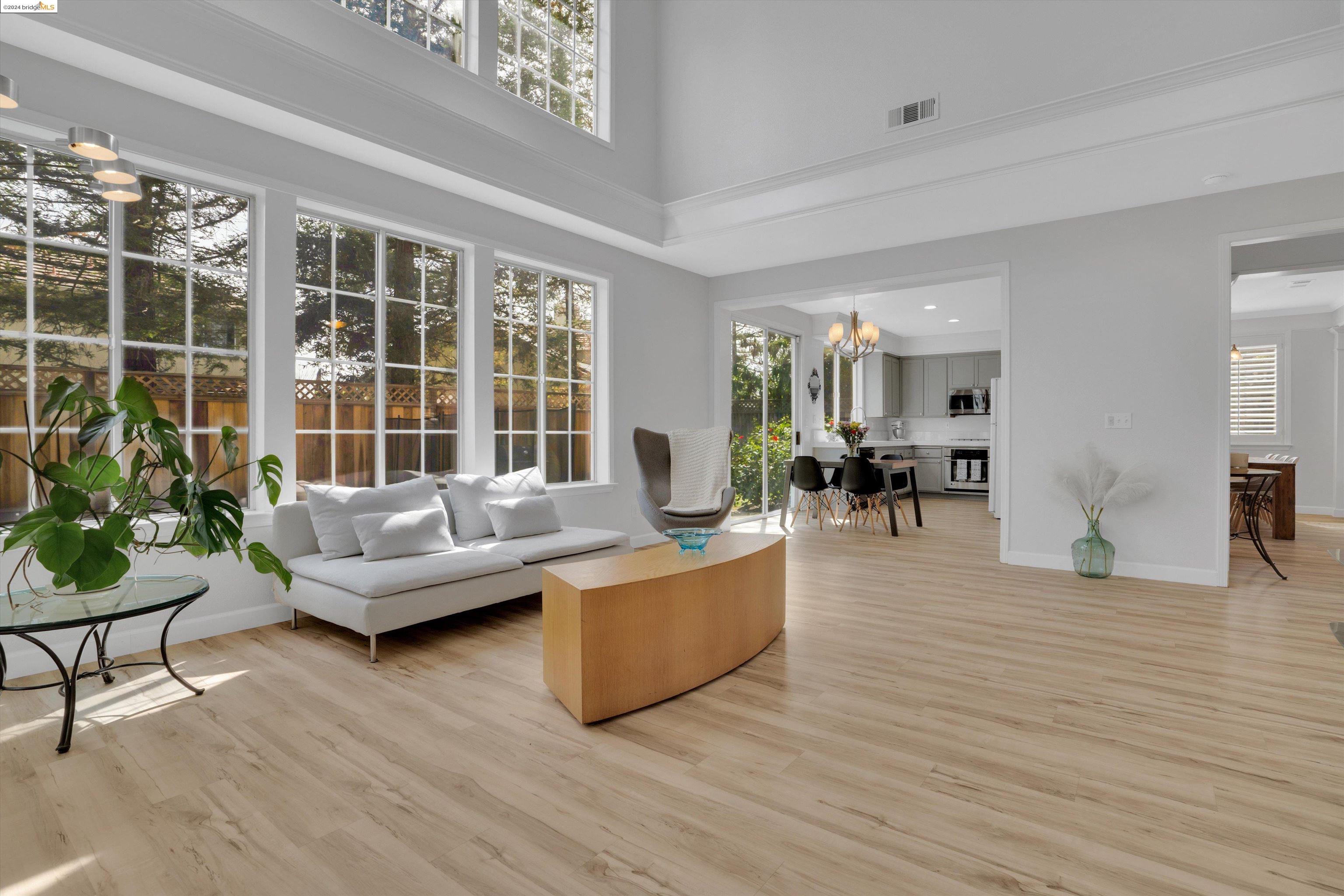 144 Canfield Ct