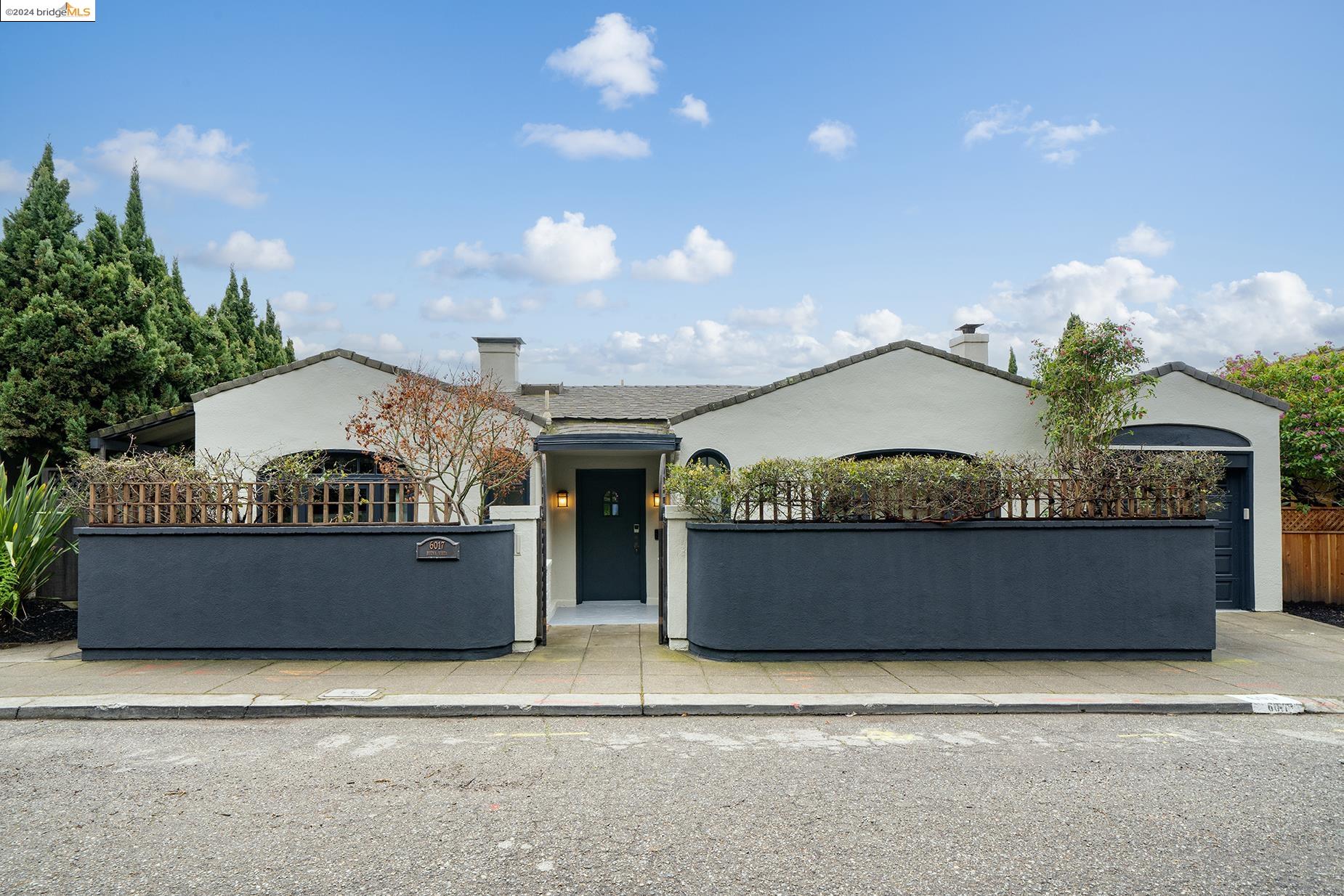 6017 Buena Vista Ave