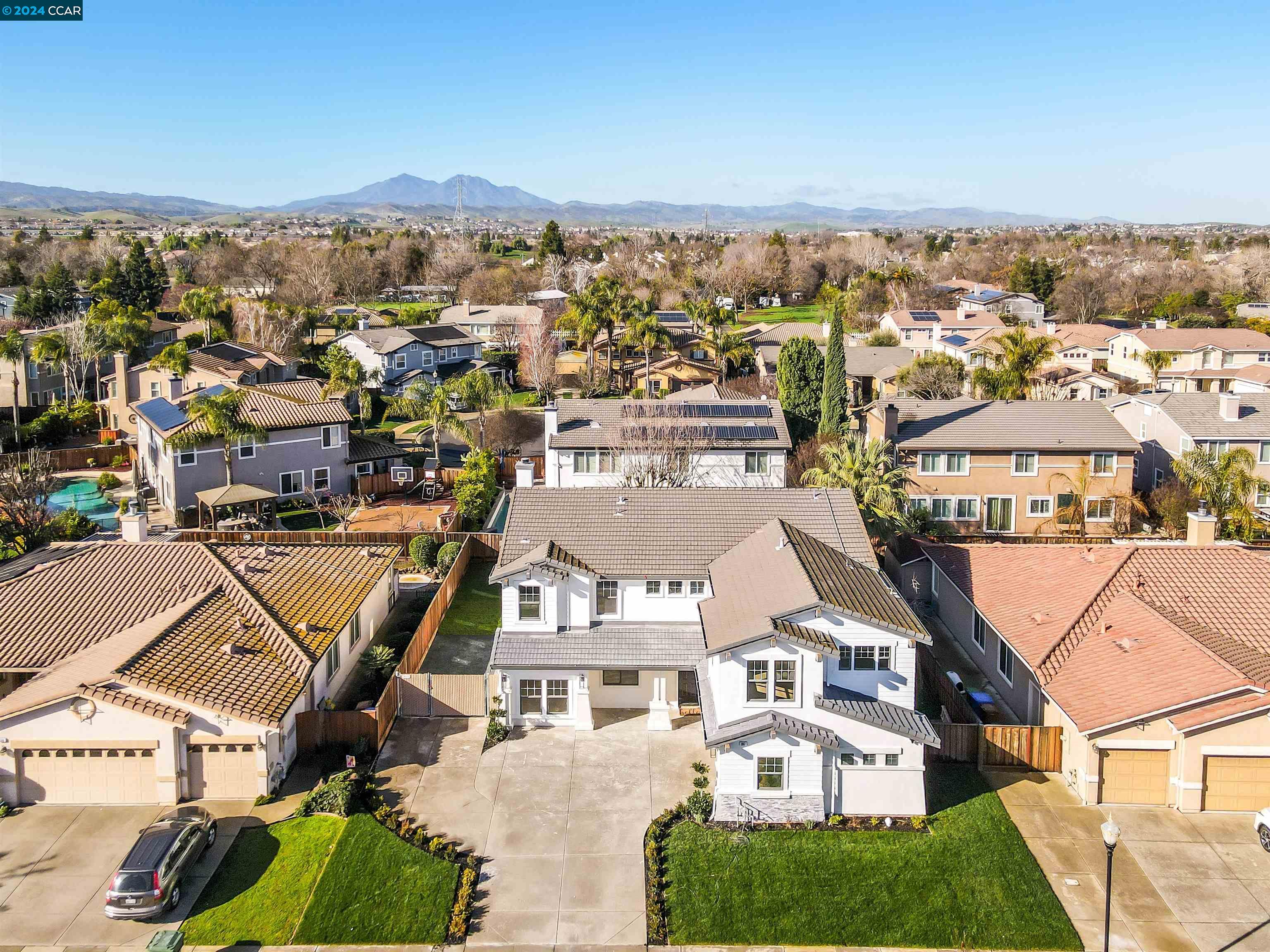 307 Mondavi Ln