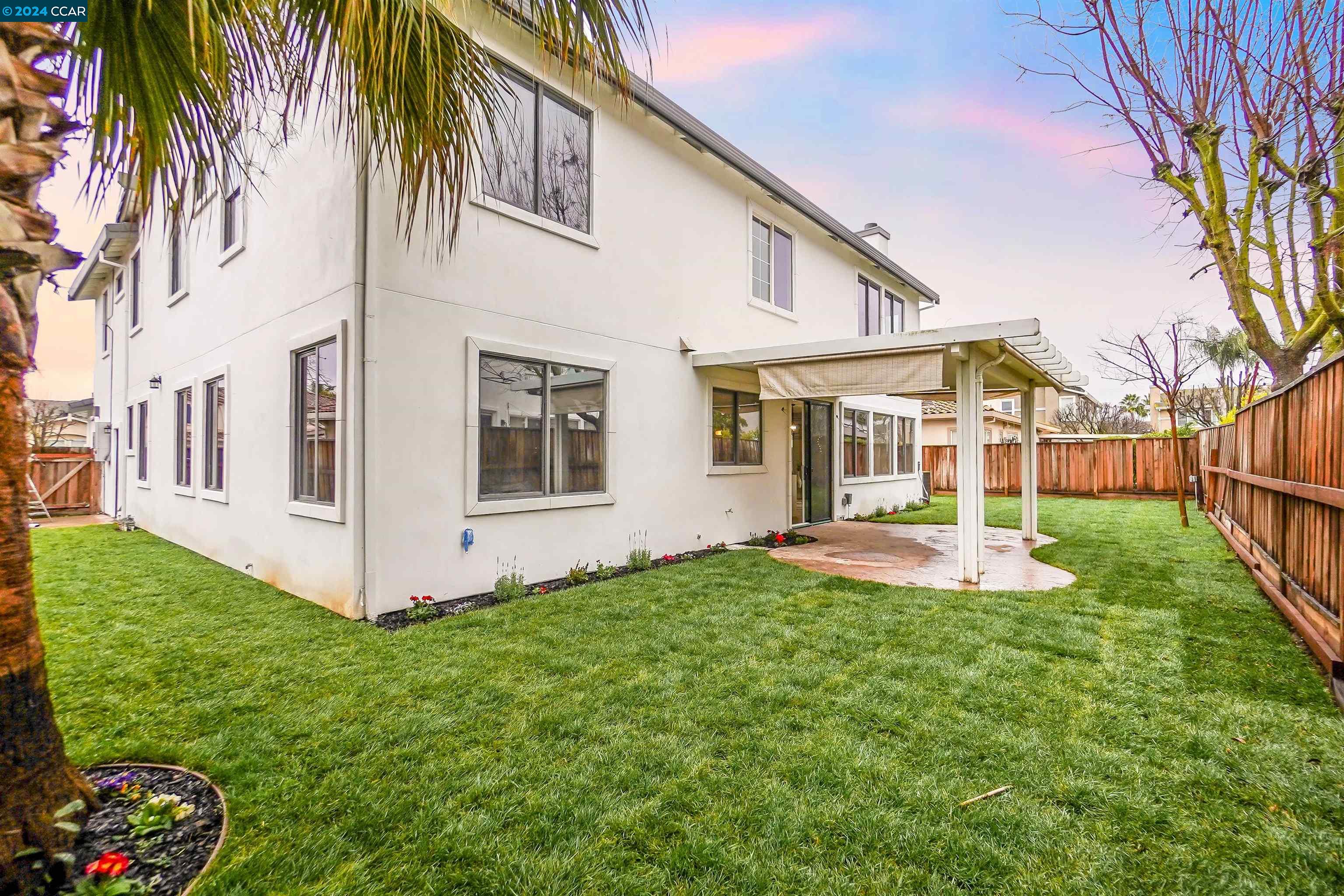 307 Mondavi Ln