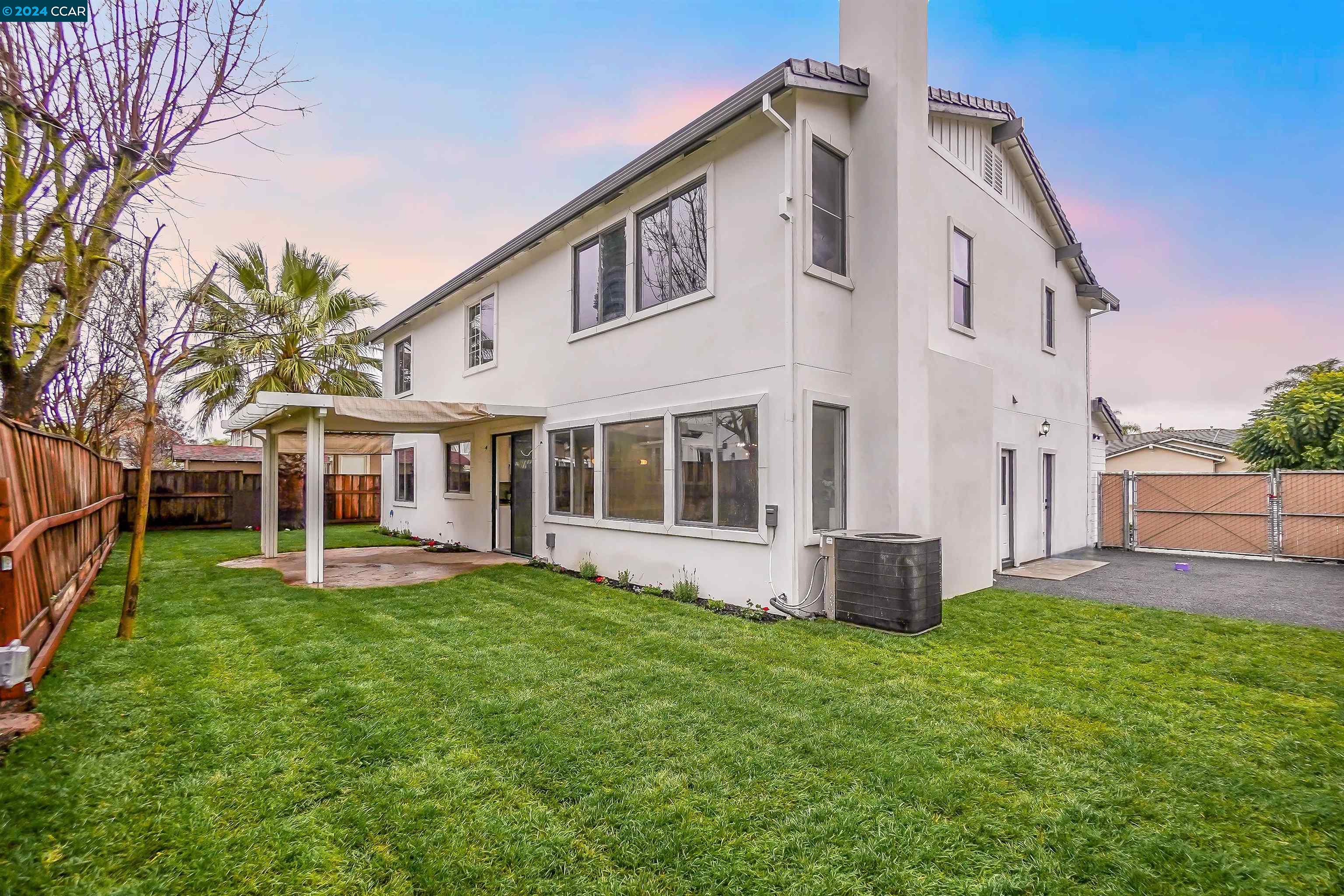 307 Mondavi Ln