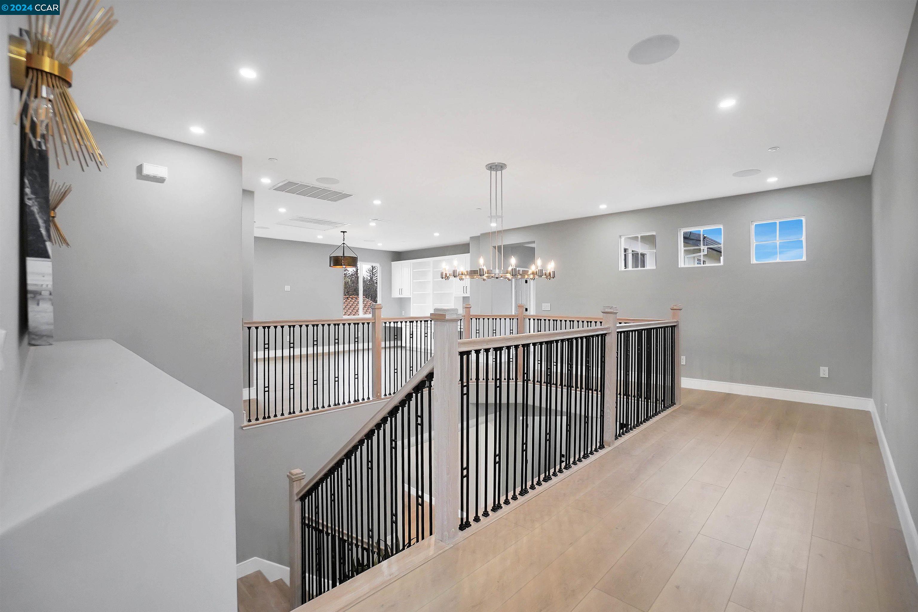 307 Mondavi Ln