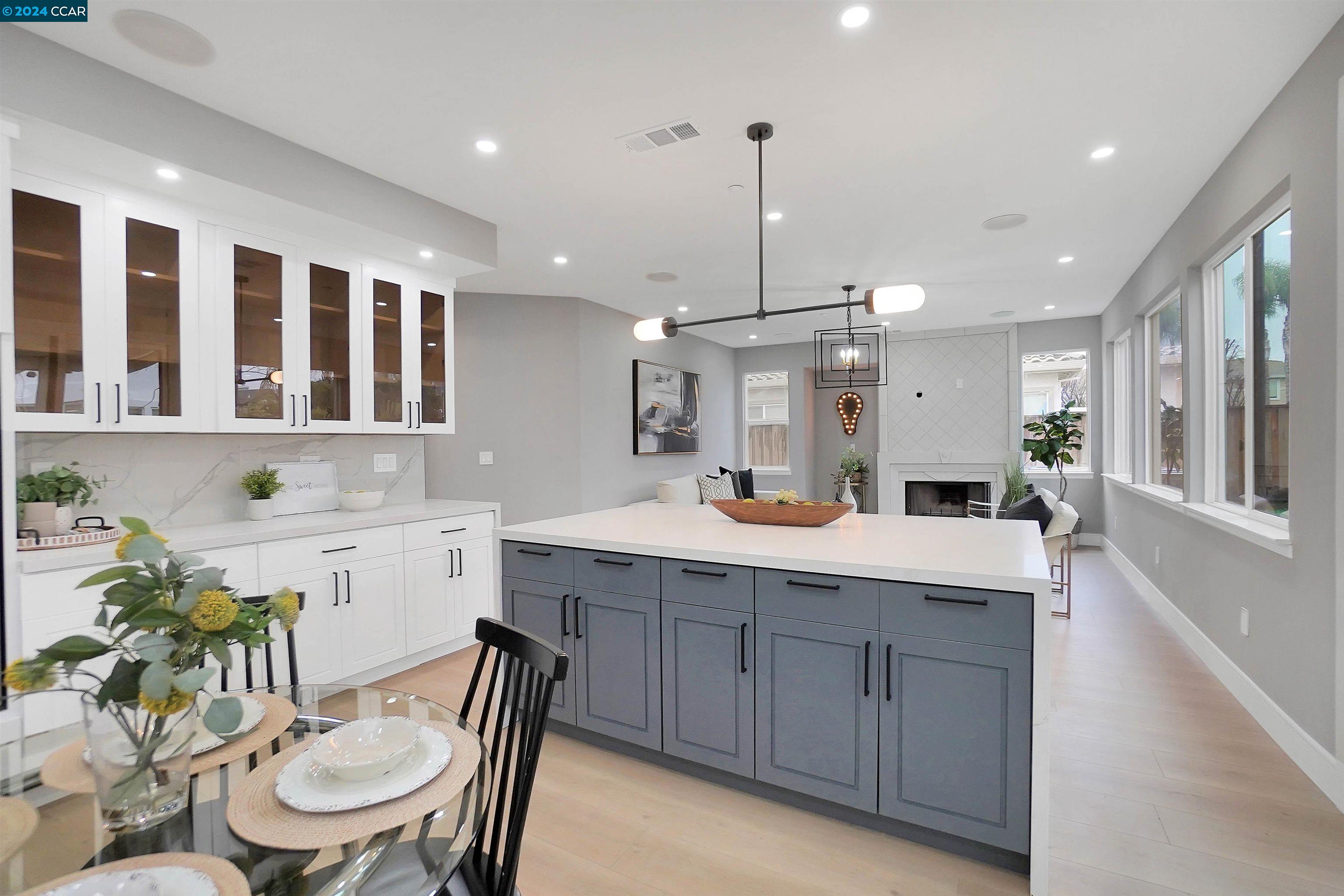 307 Mondavi Ln