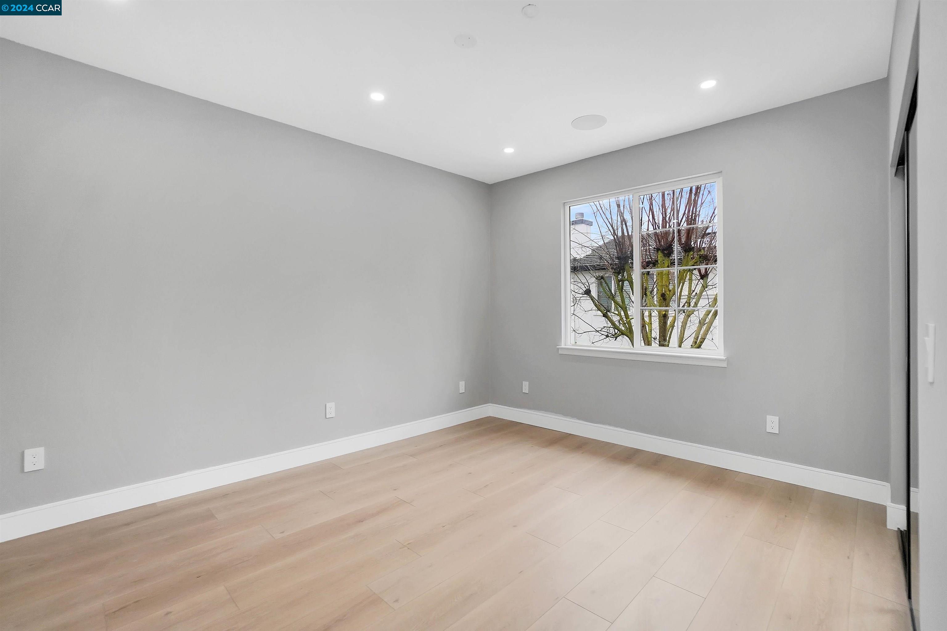 307 Mondavi Ln