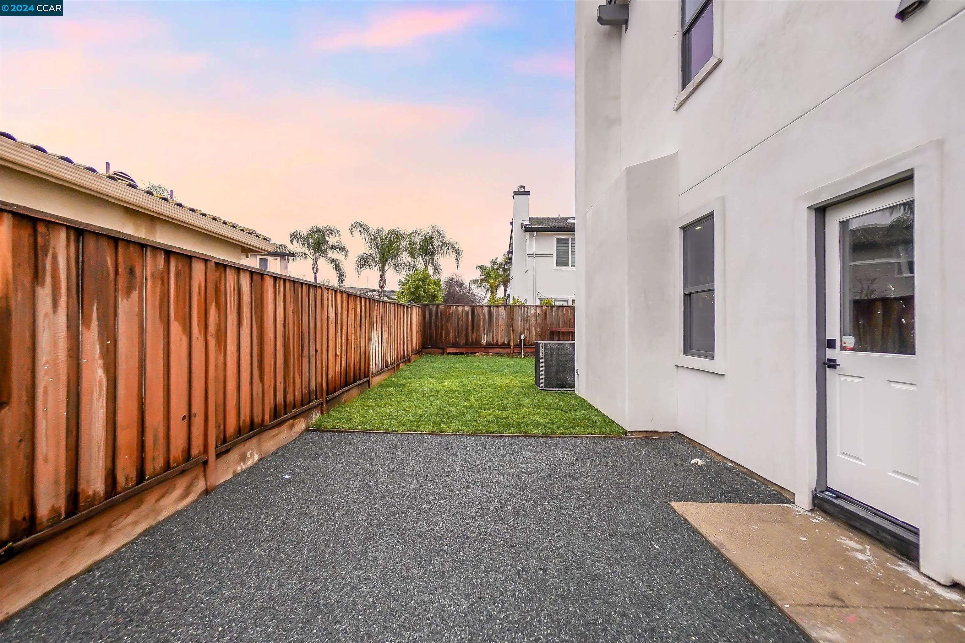 307 Mondavi Ln