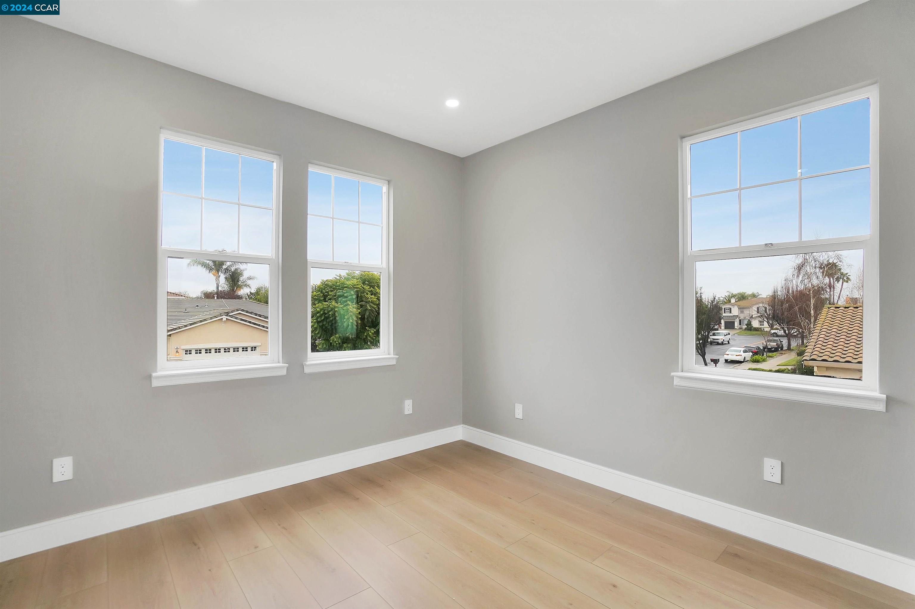 307 Mondavi Ln