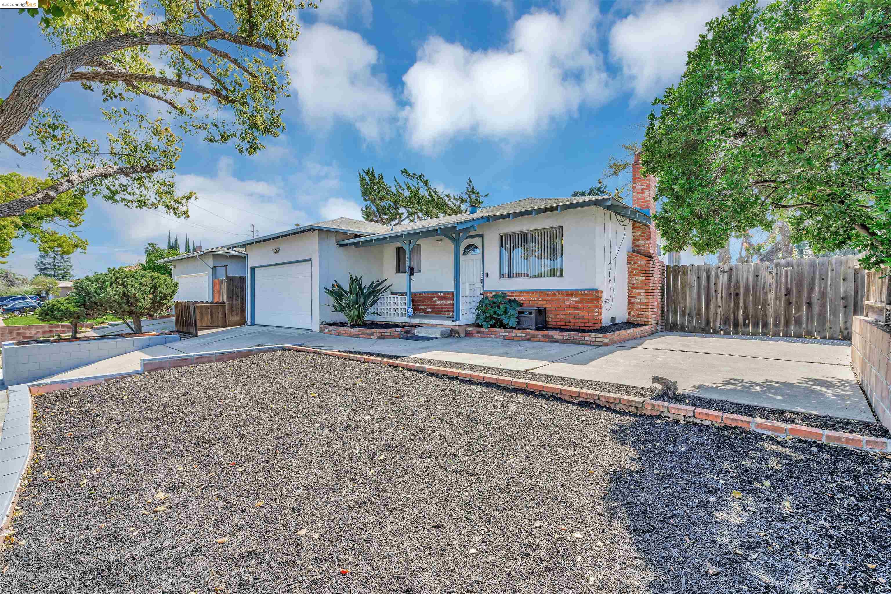 4908 Belle Dr