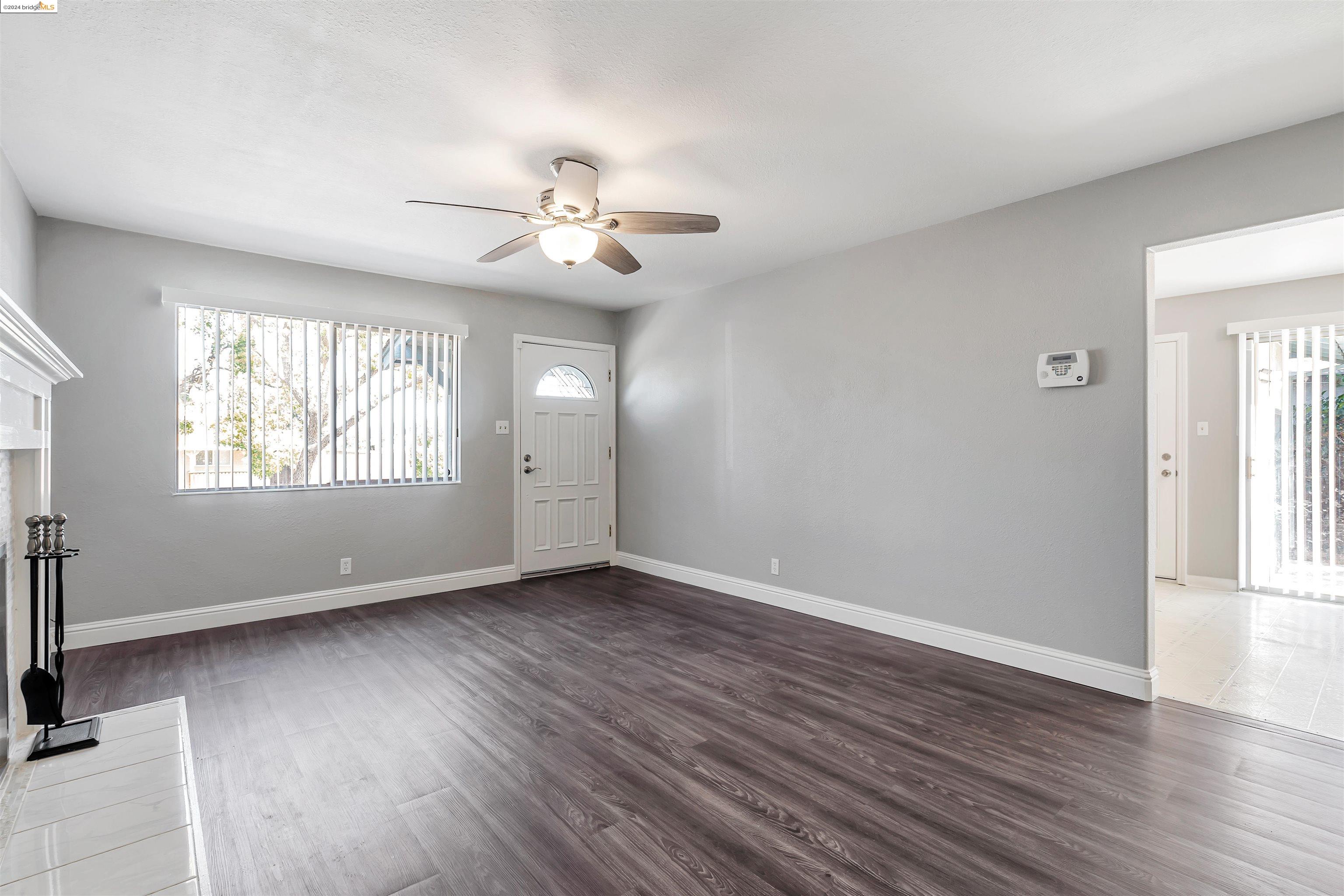 4908 Belle Dr
