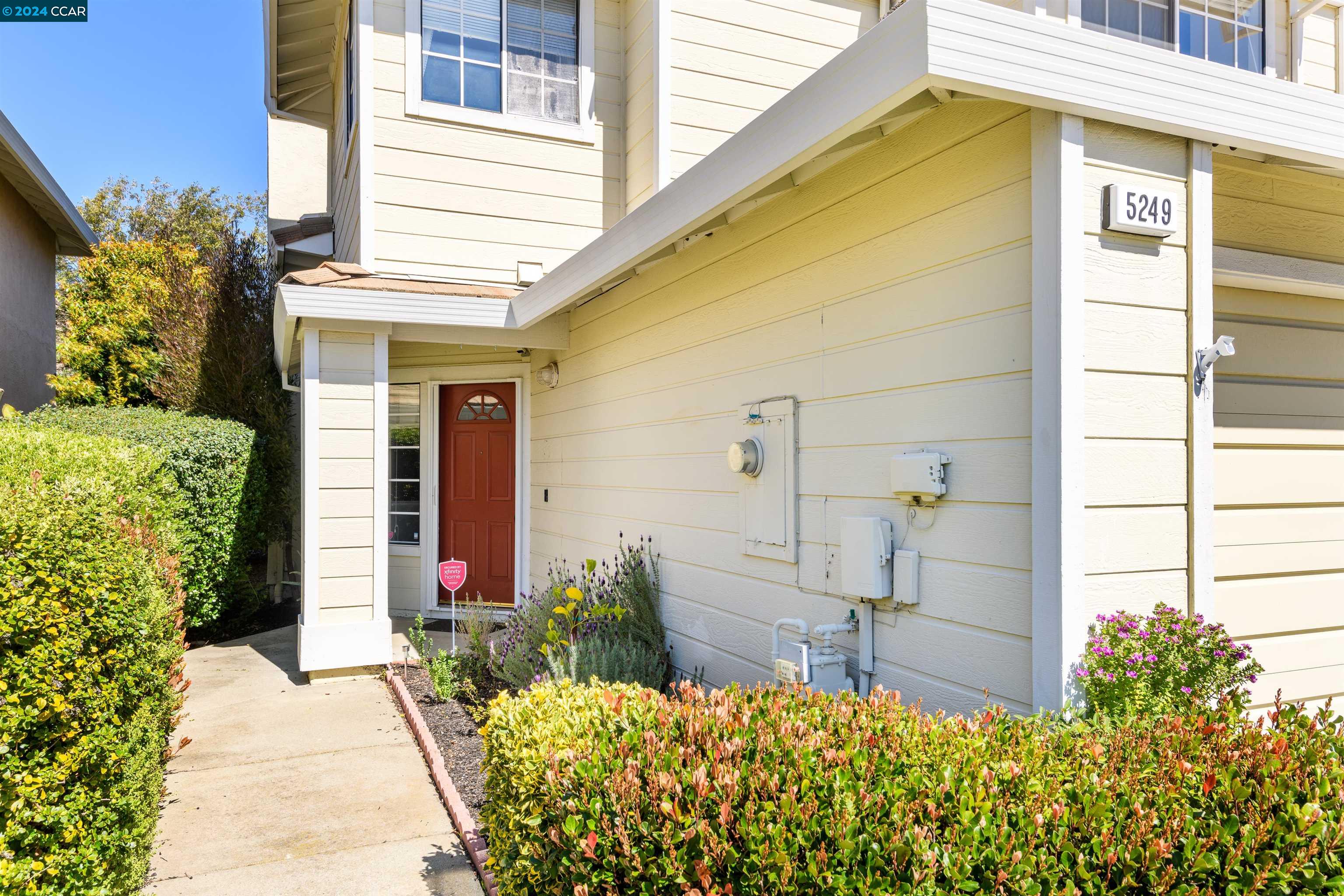 5249 Pebble Glen Dr