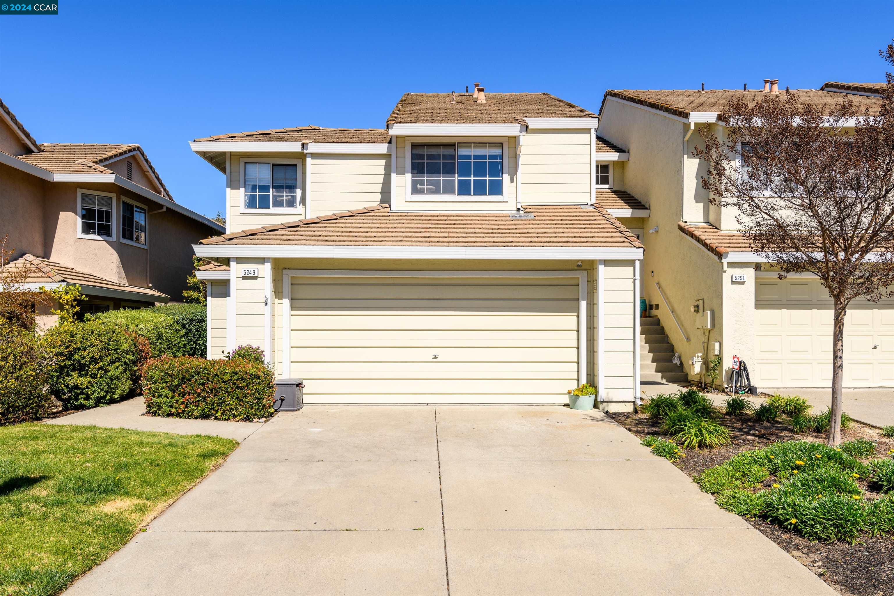 5249 Pebble Glen Dr