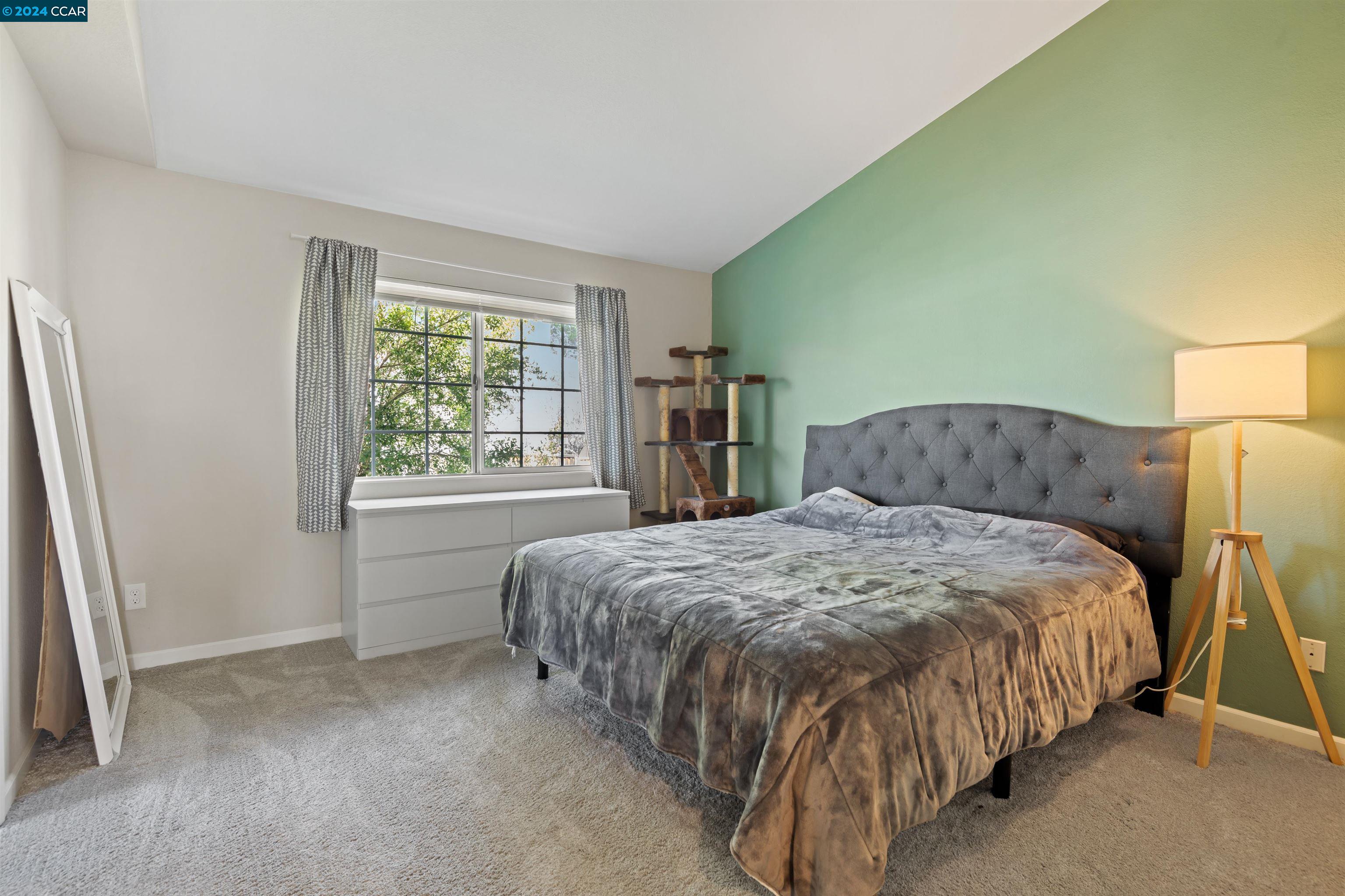 5249 Pebble Glen Dr