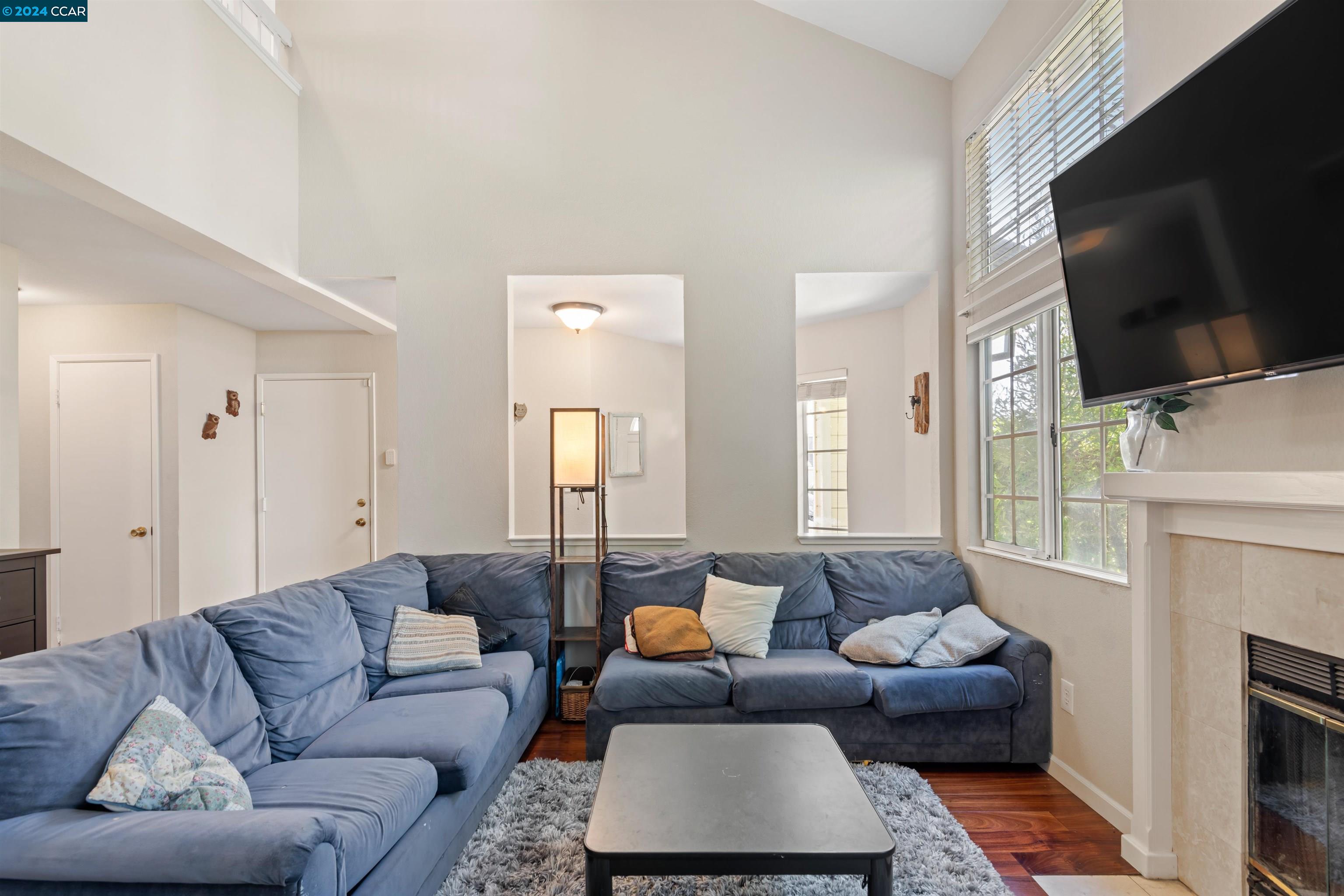 5249 Pebble Glen Dr