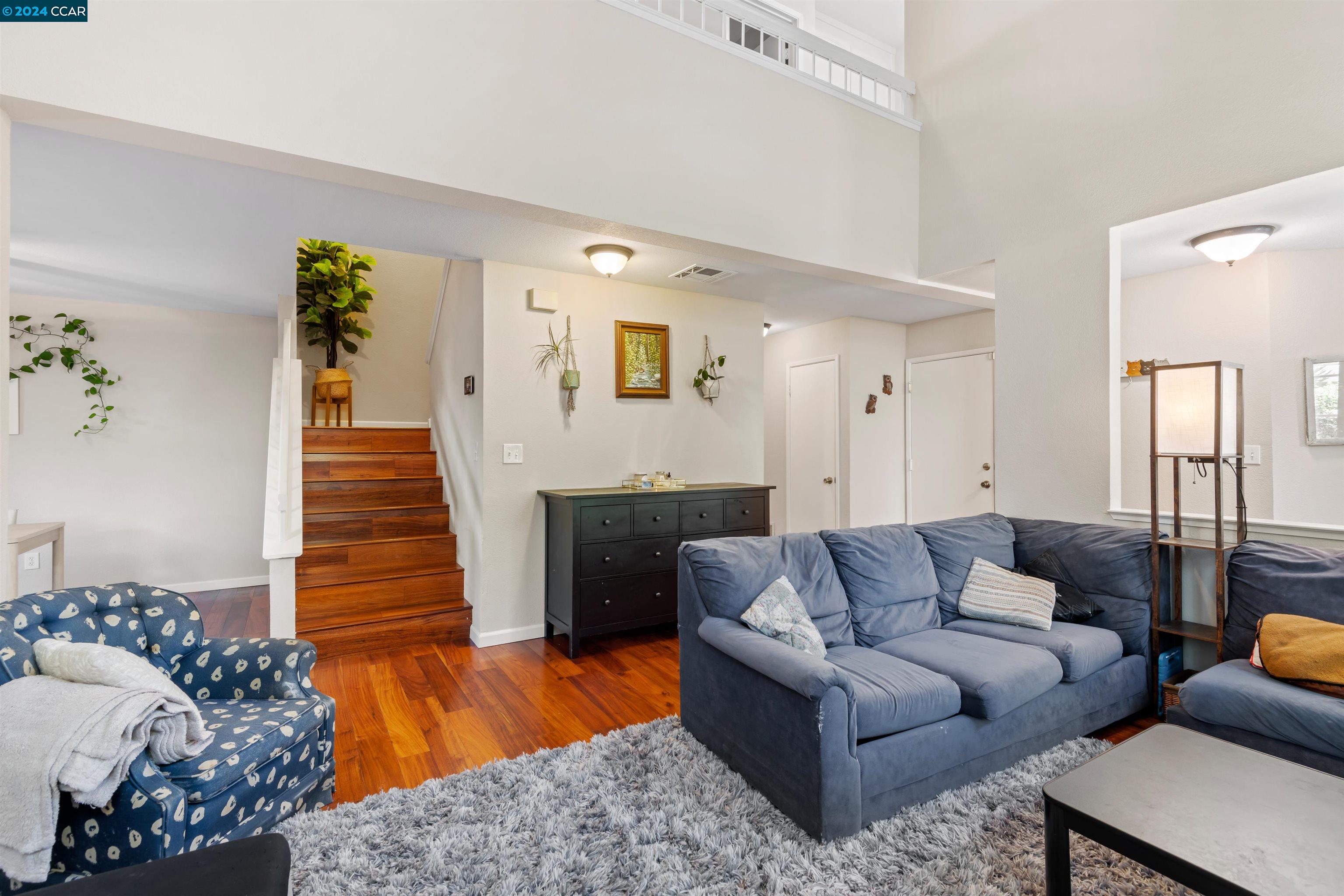 5249 Pebble Glen Dr