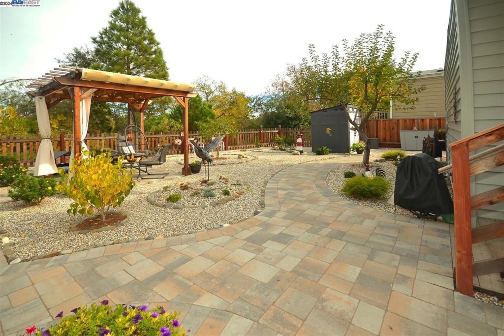 3231 Vineyard Ave., #40