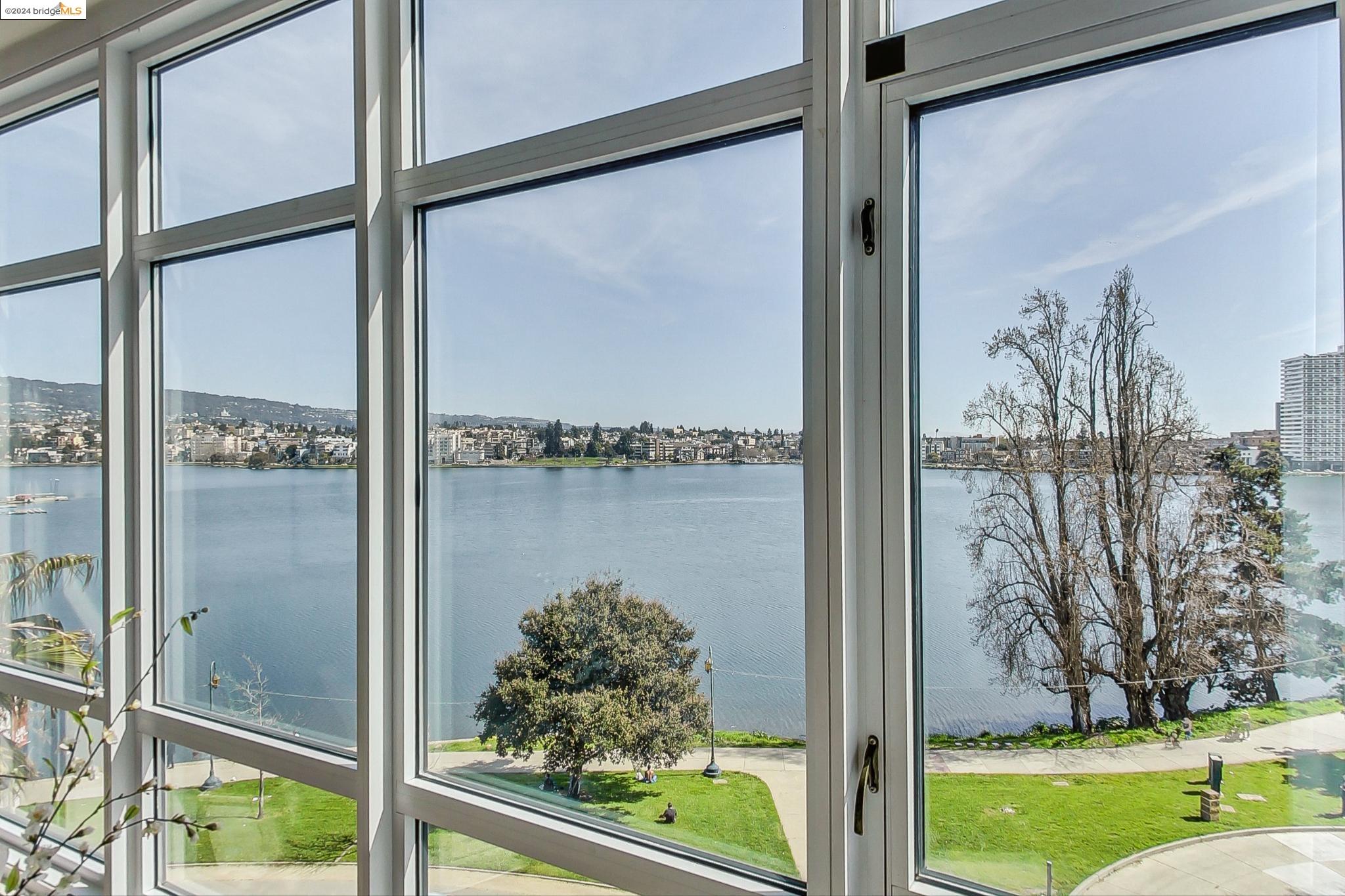 1 LAKESIDE DR # 503