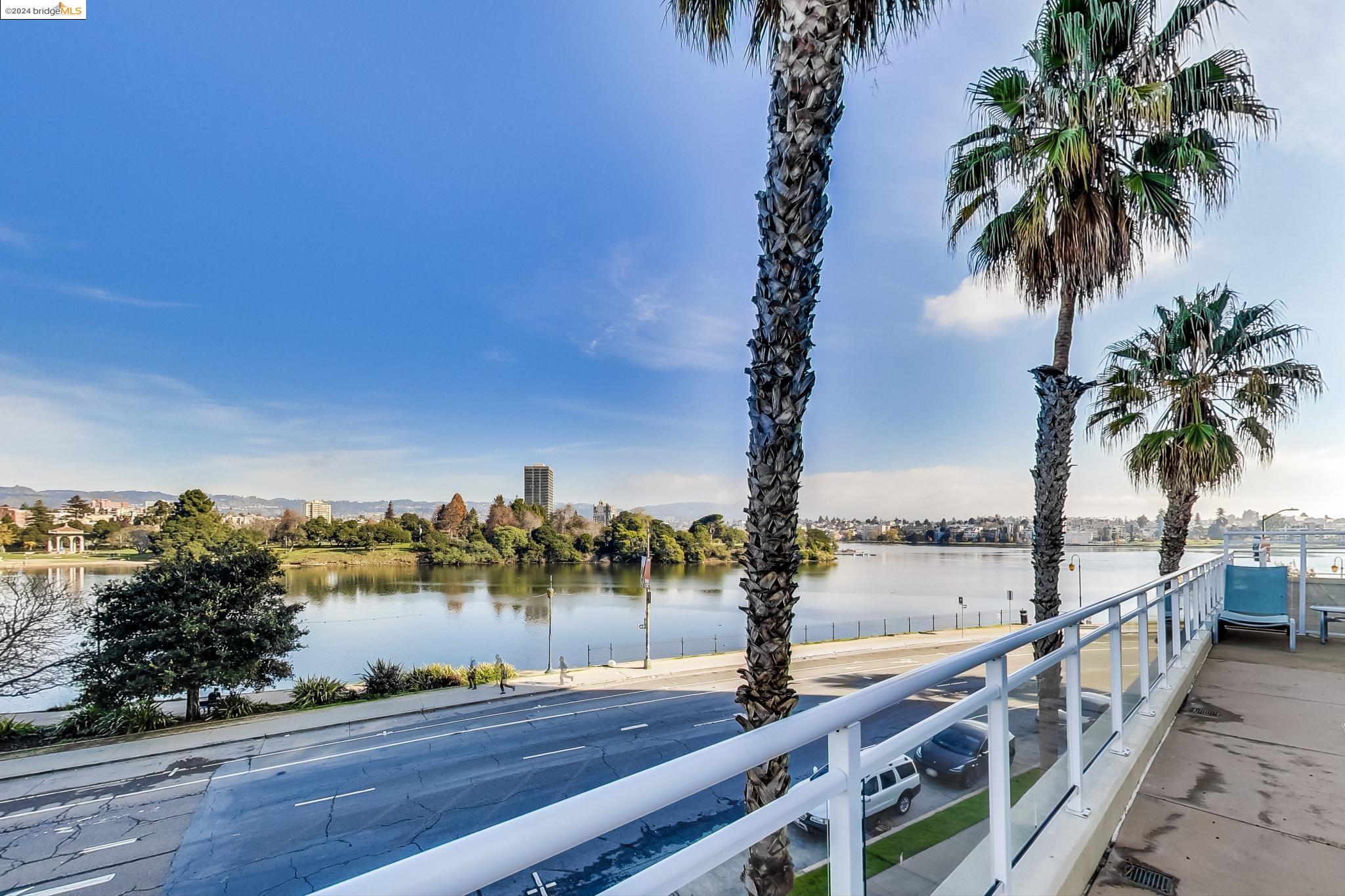 1 LAKESIDE DR # 503