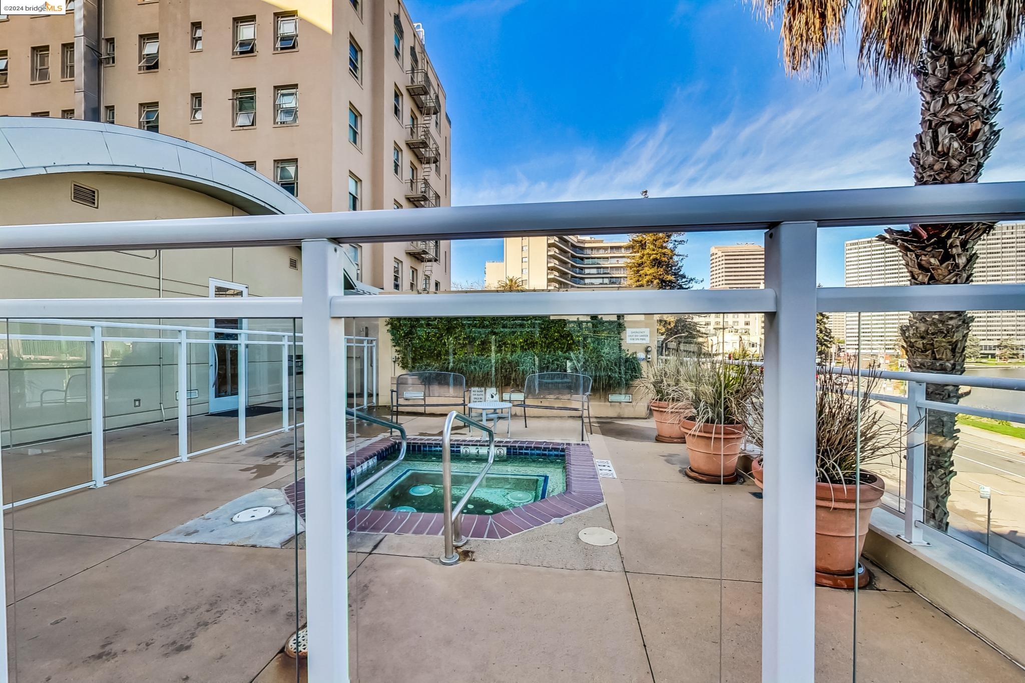 1 LAKESIDE DR # 503