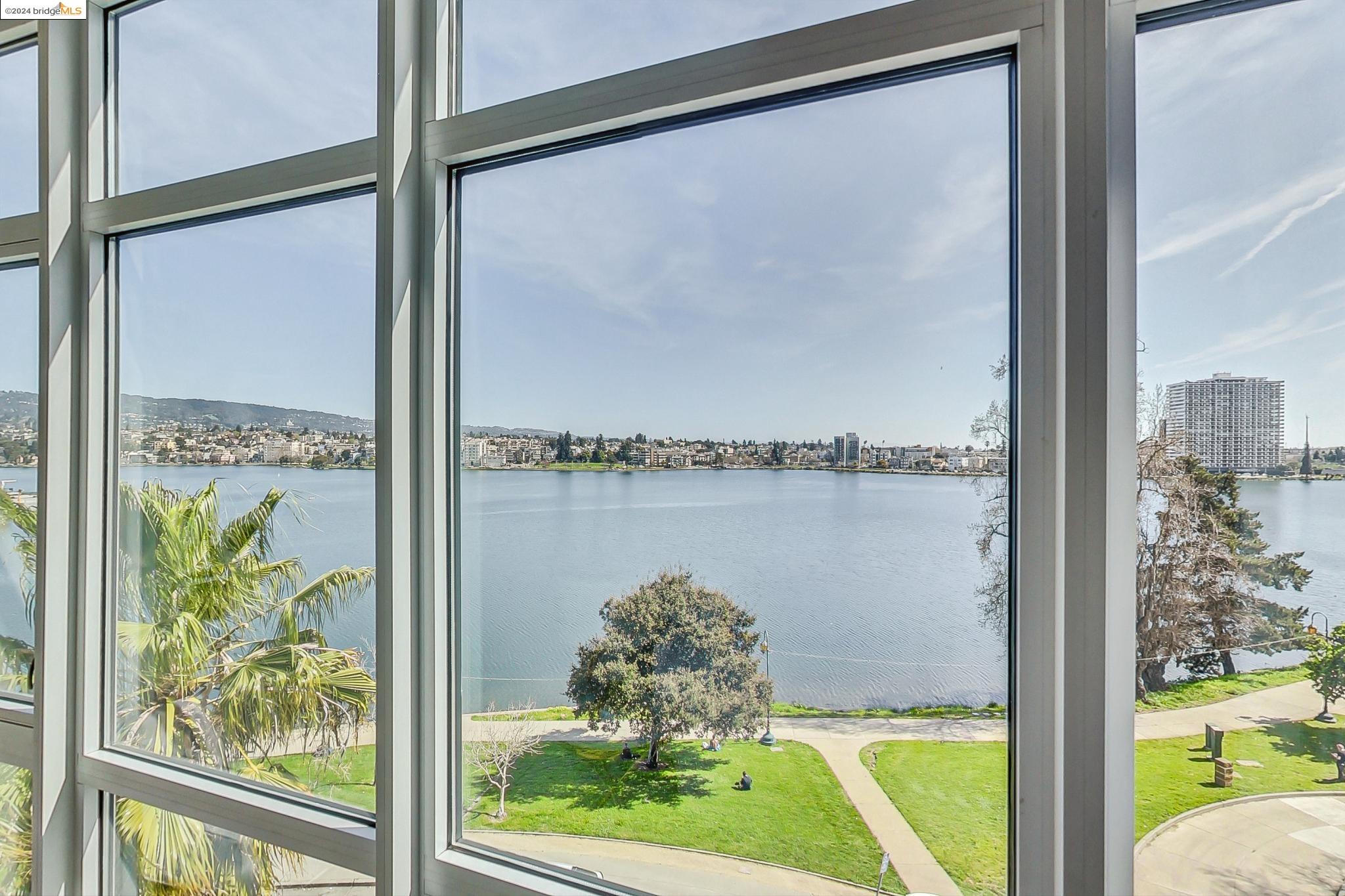 1 LAKESIDE DR # 503