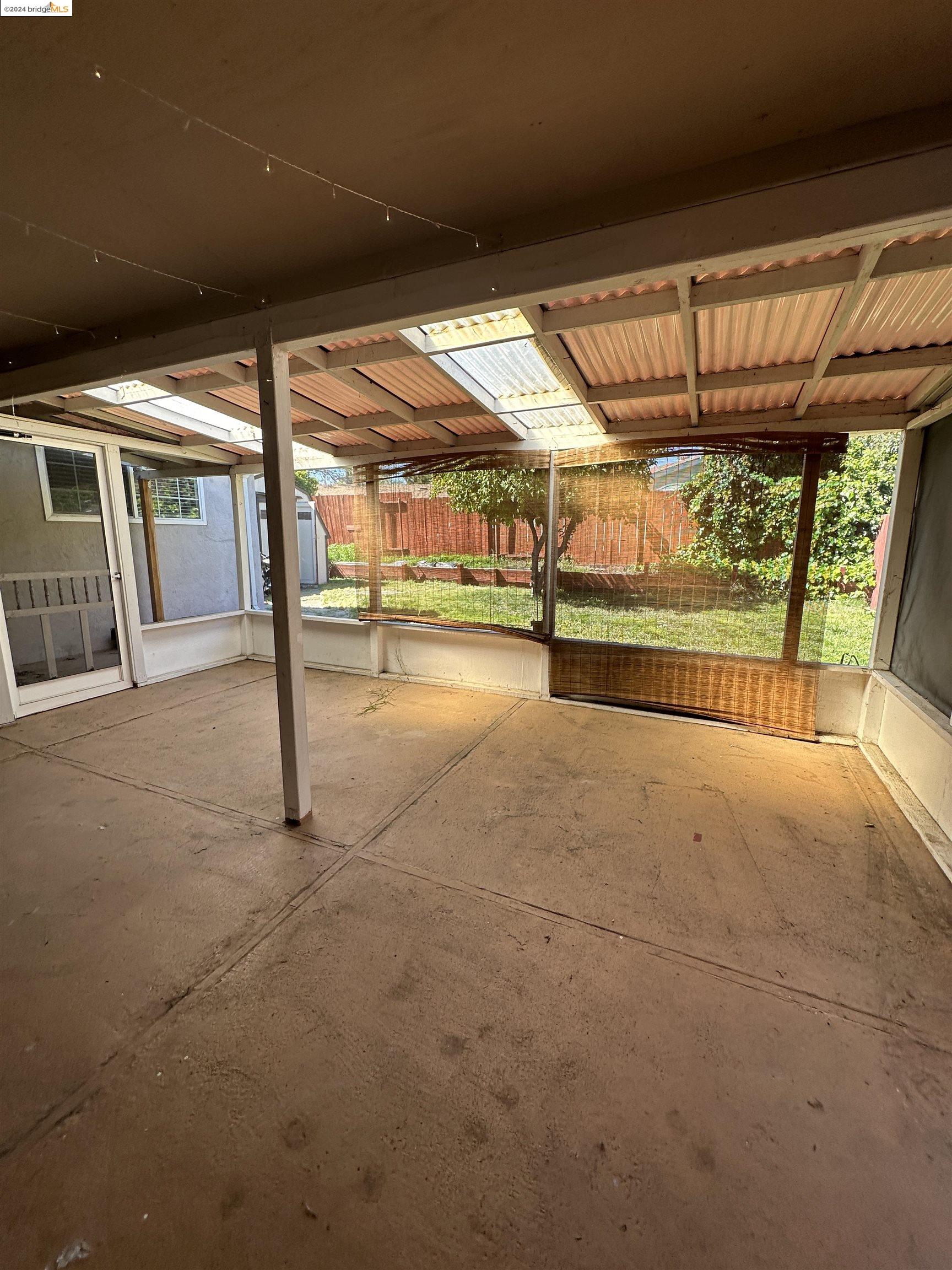 1408 Aster Dr