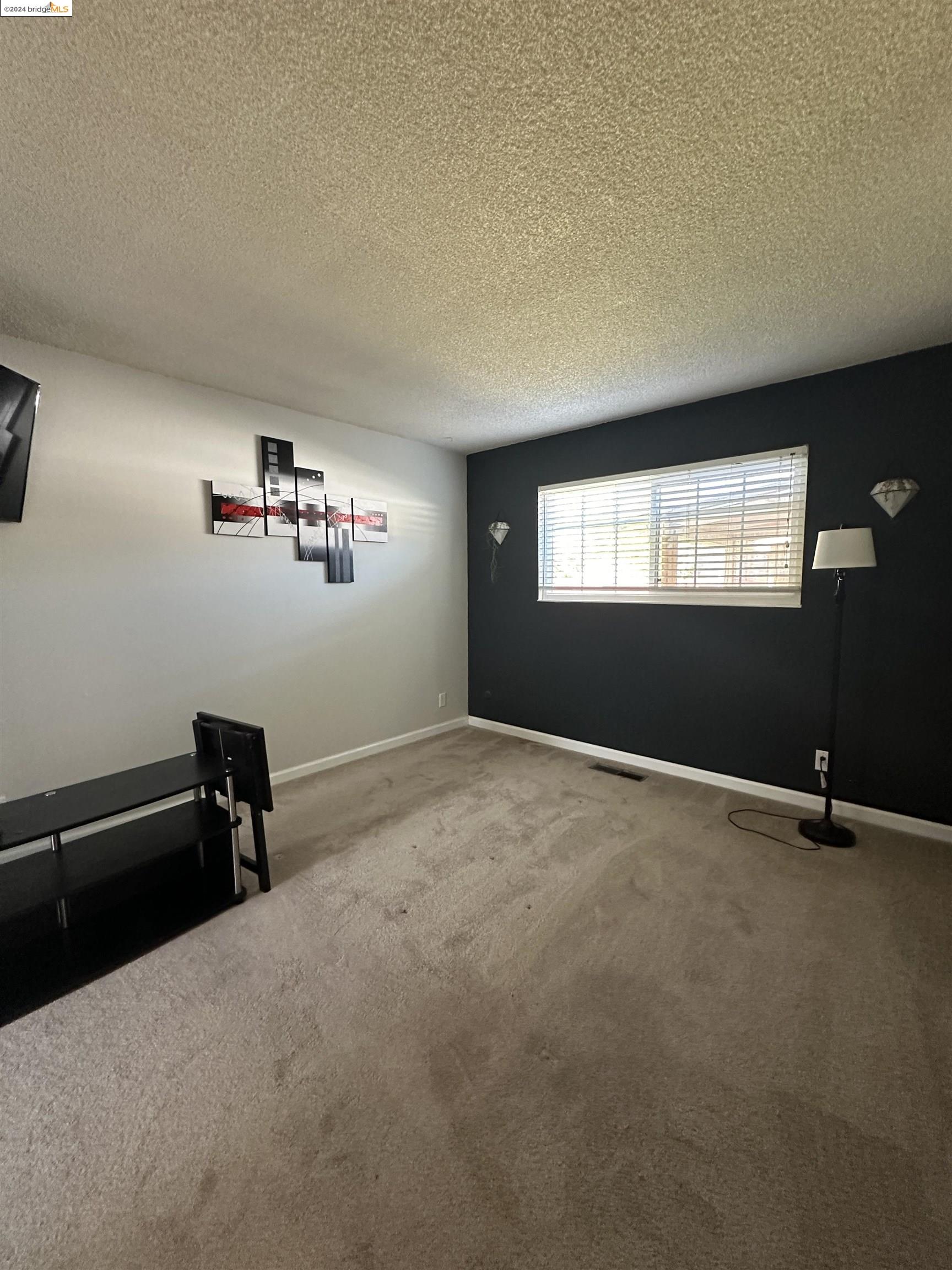 1408 Aster Dr