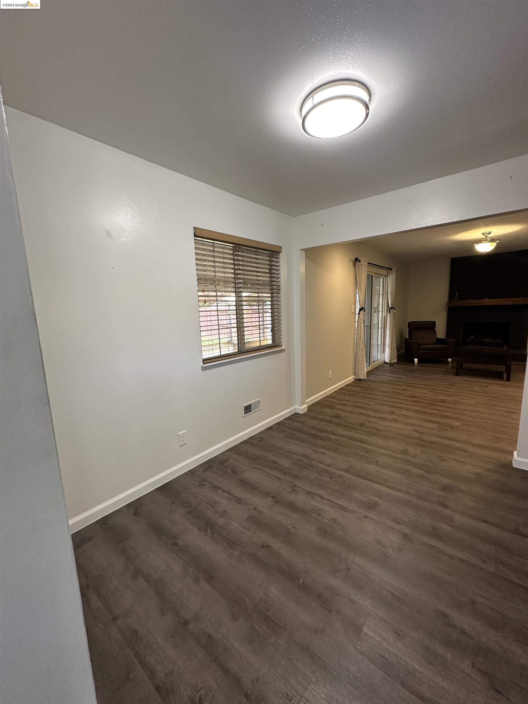 1408 Aster Dr
