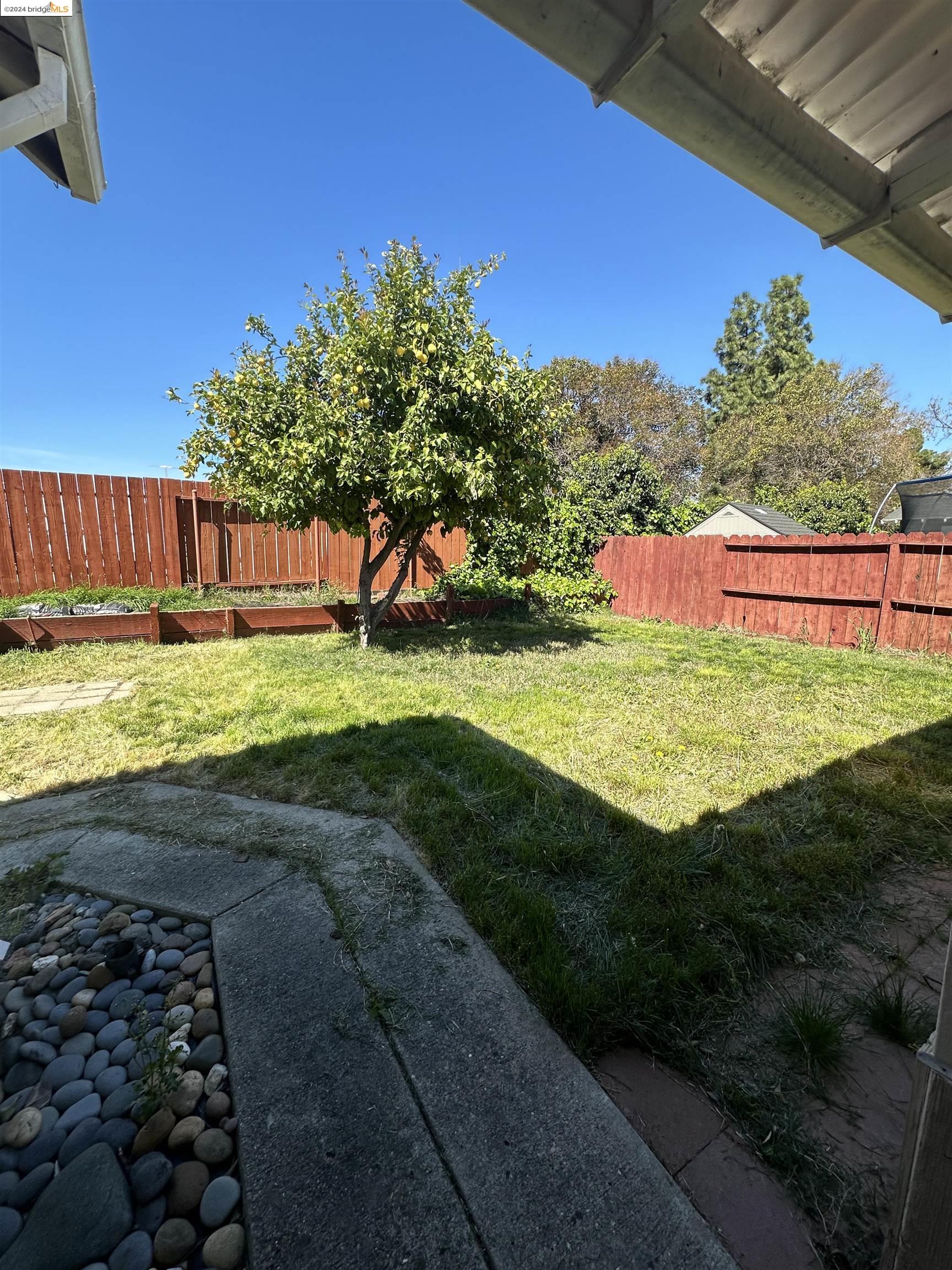 1408 Aster Dr