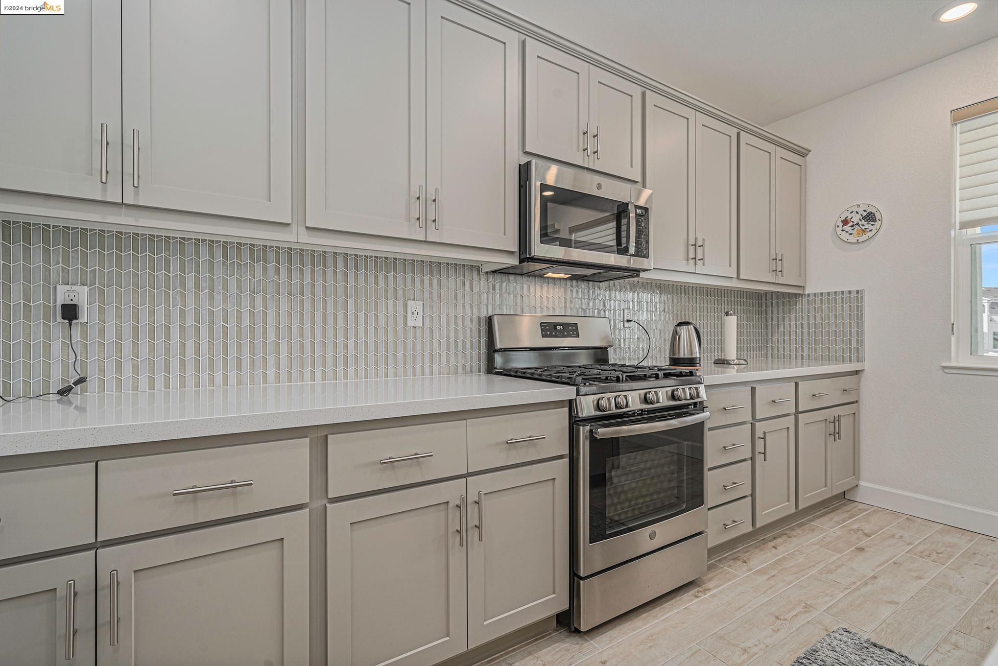 3077 Delta Coves Dr