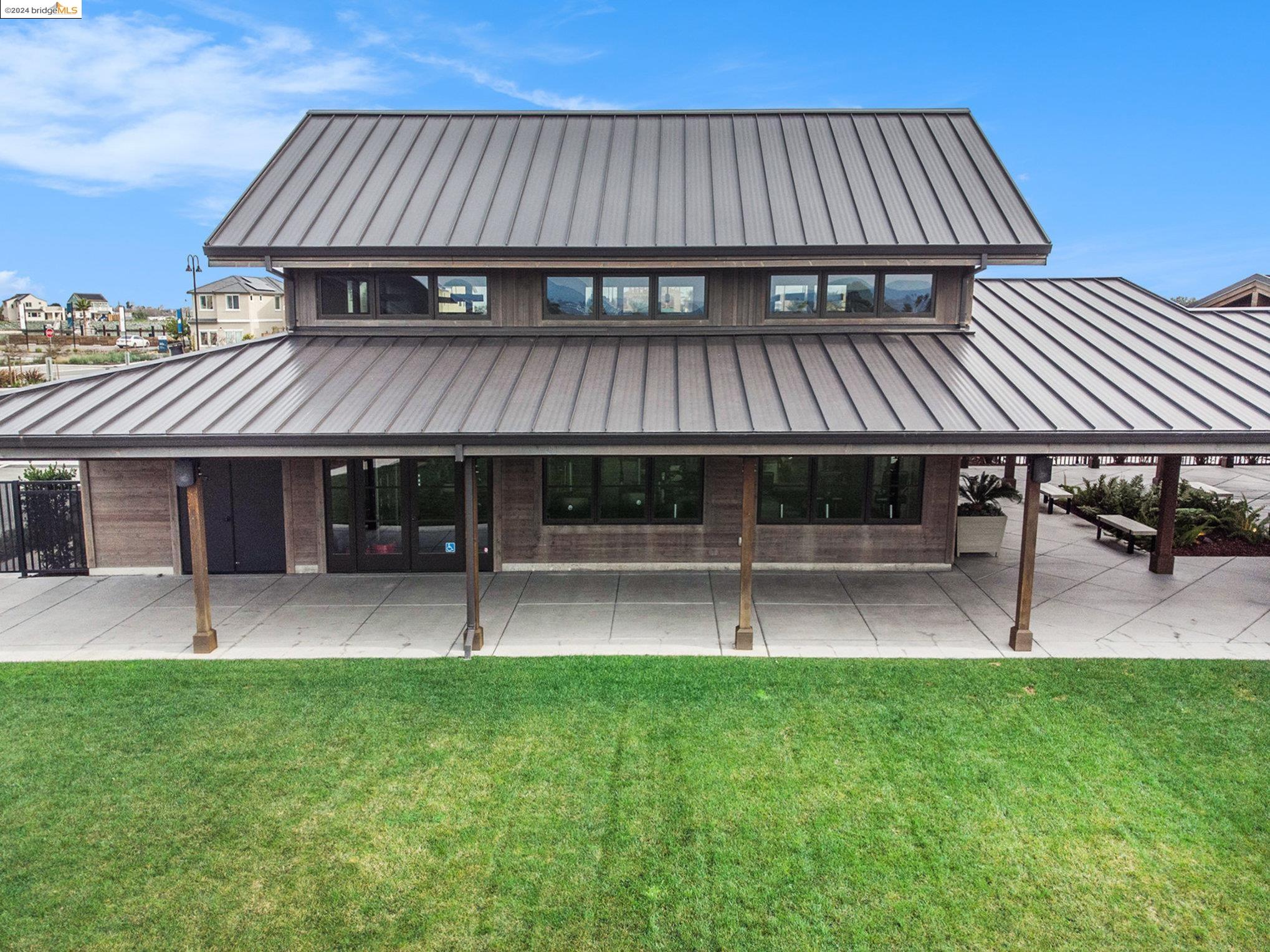 3077 Delta Coves Dr