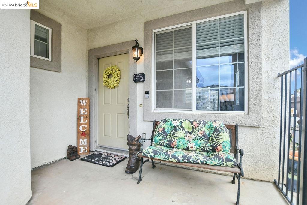 3526 Yacht Drive