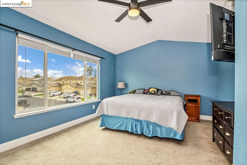 3526 Yacht Drive