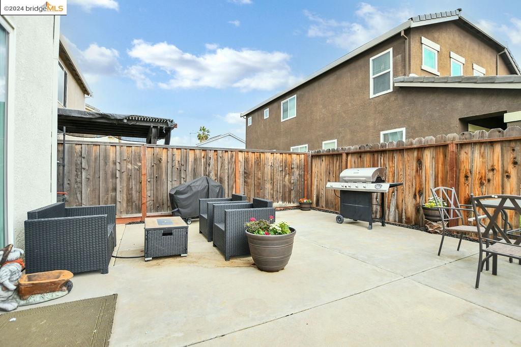 3526 Yacht Drive