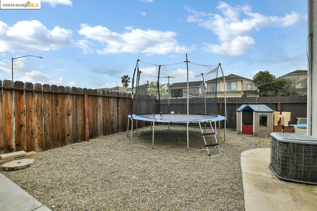 3526 Yacht Drive