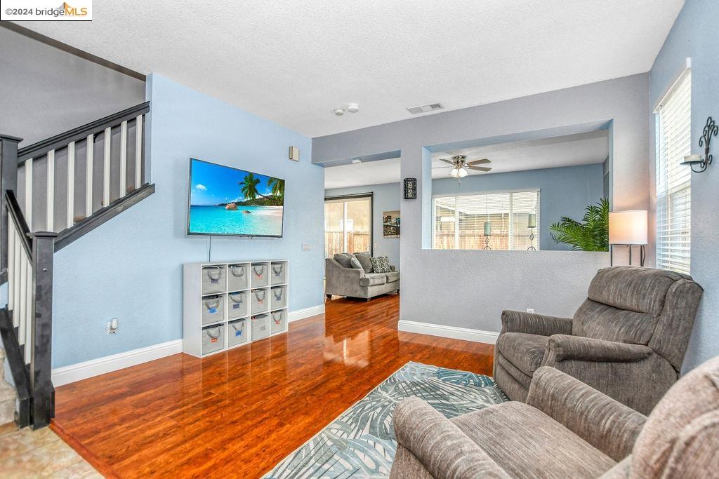 3526 Yacht Drive