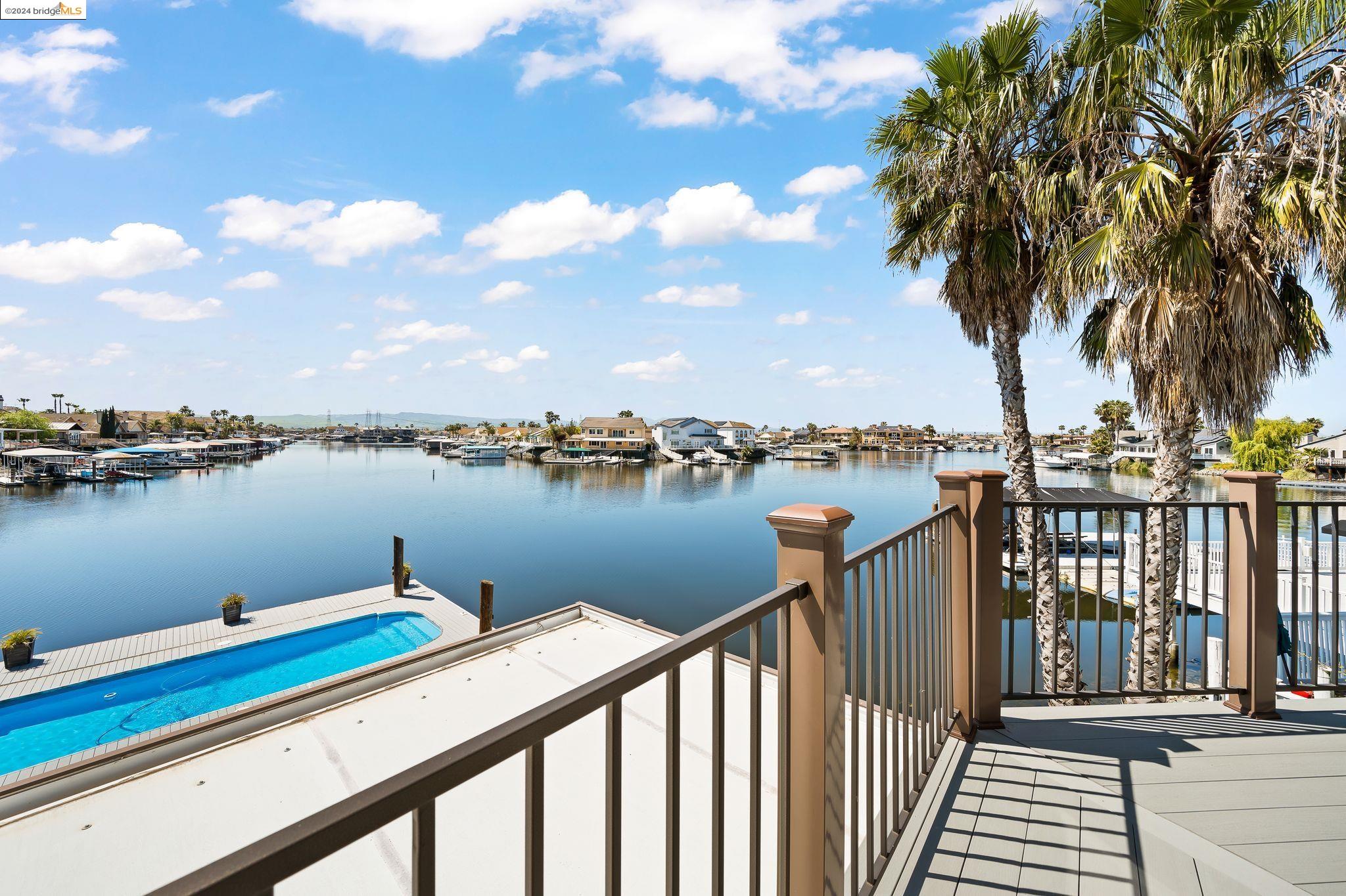 1889 Dune Point Way