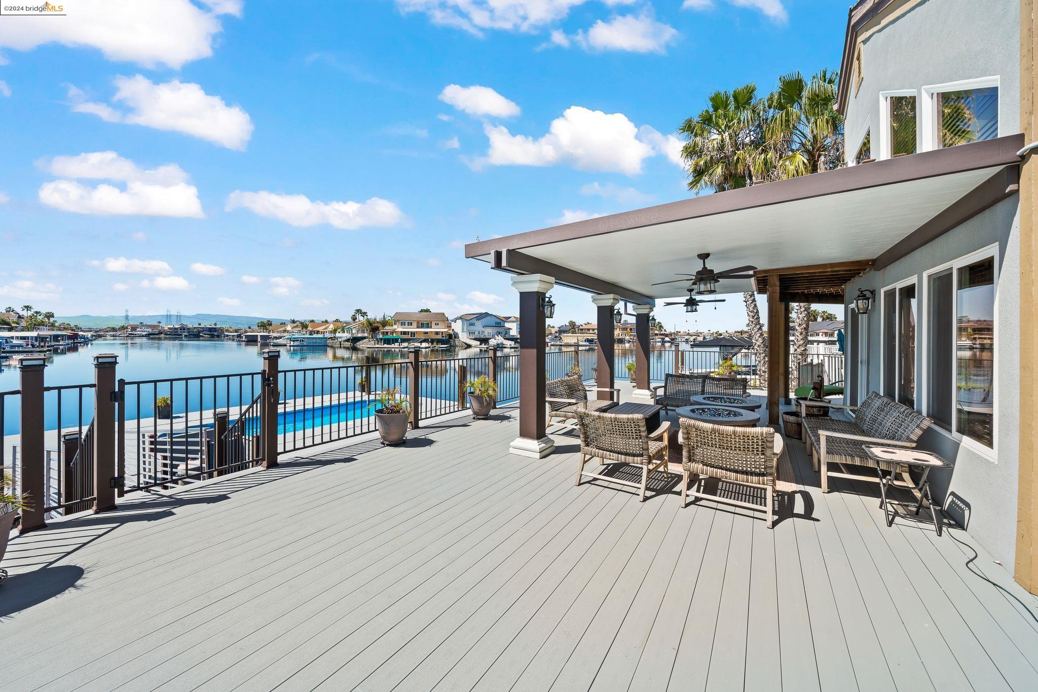 1889 Dune Point Way