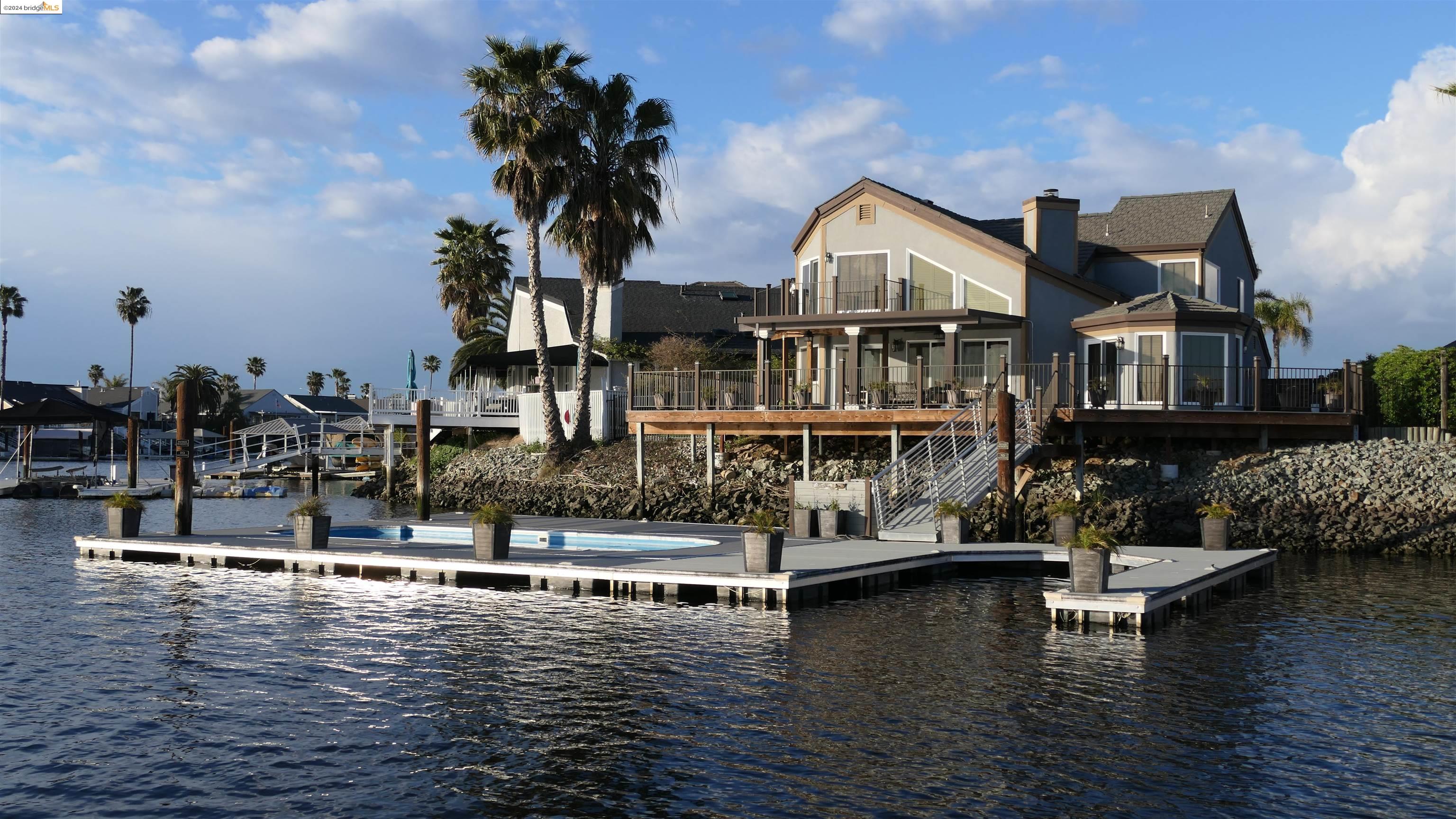 1889 Dune Point Way