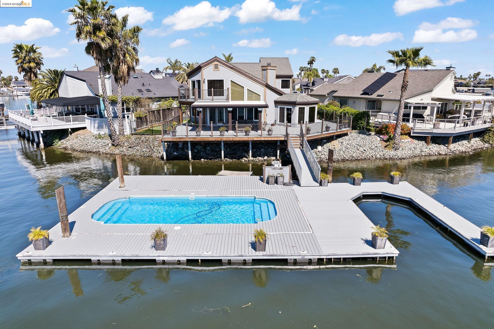 1889 Dune Point Way