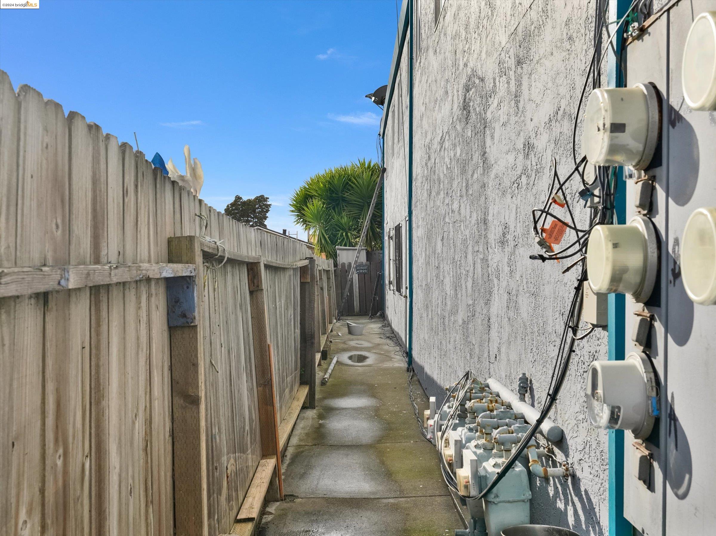 7 16Th St