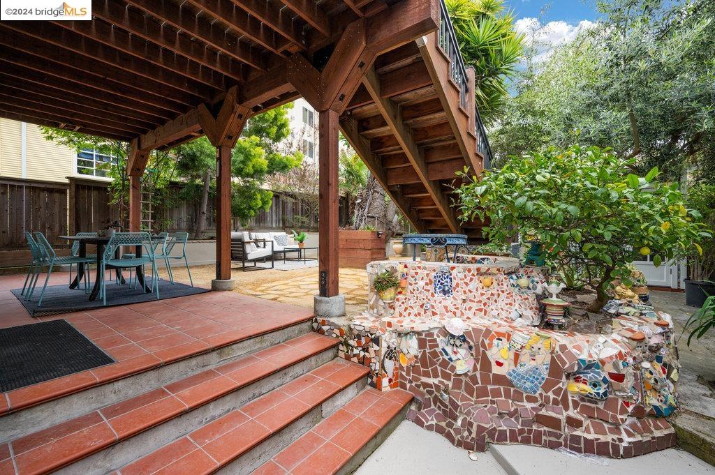232 Oakland Ave