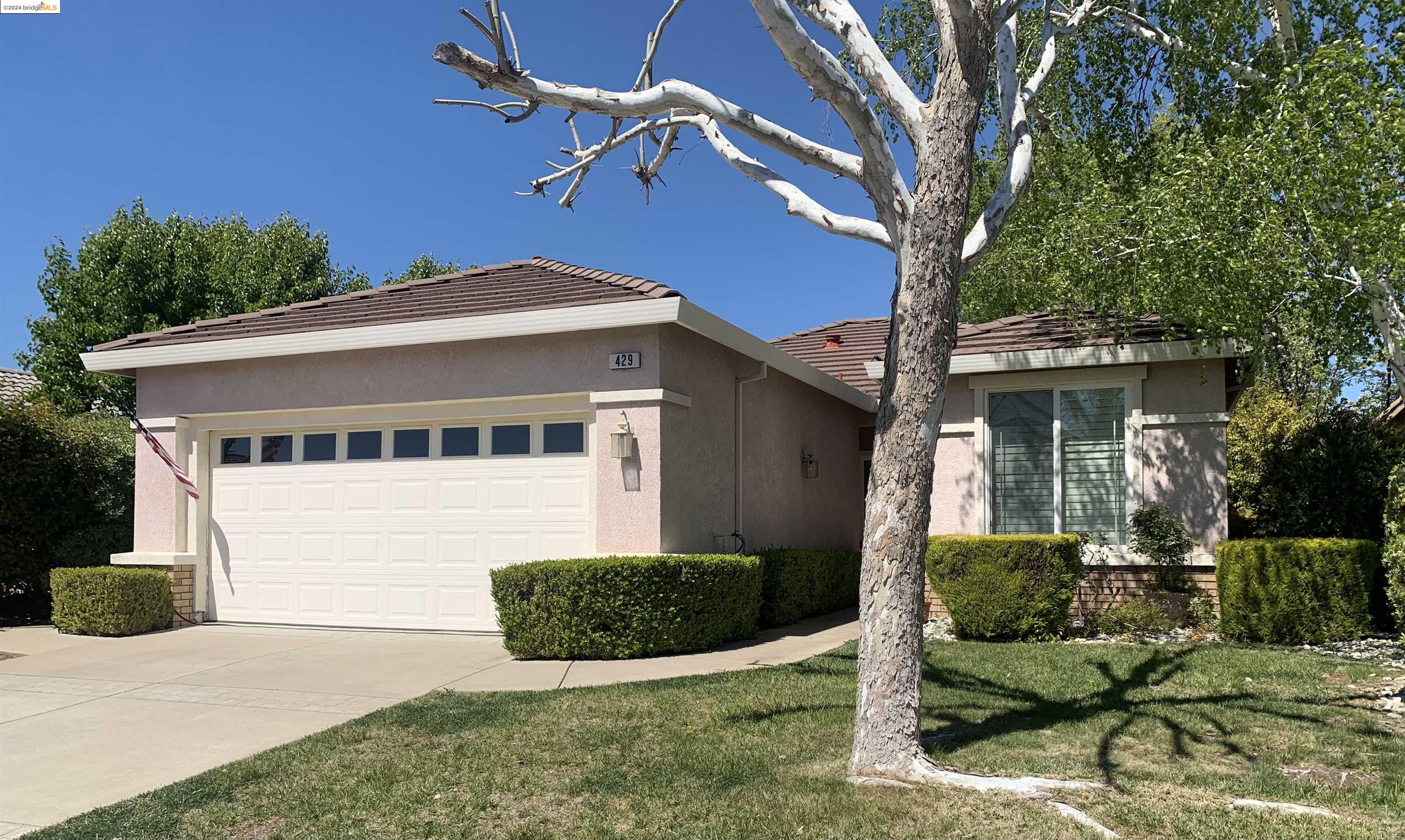 429 Stephens Dr