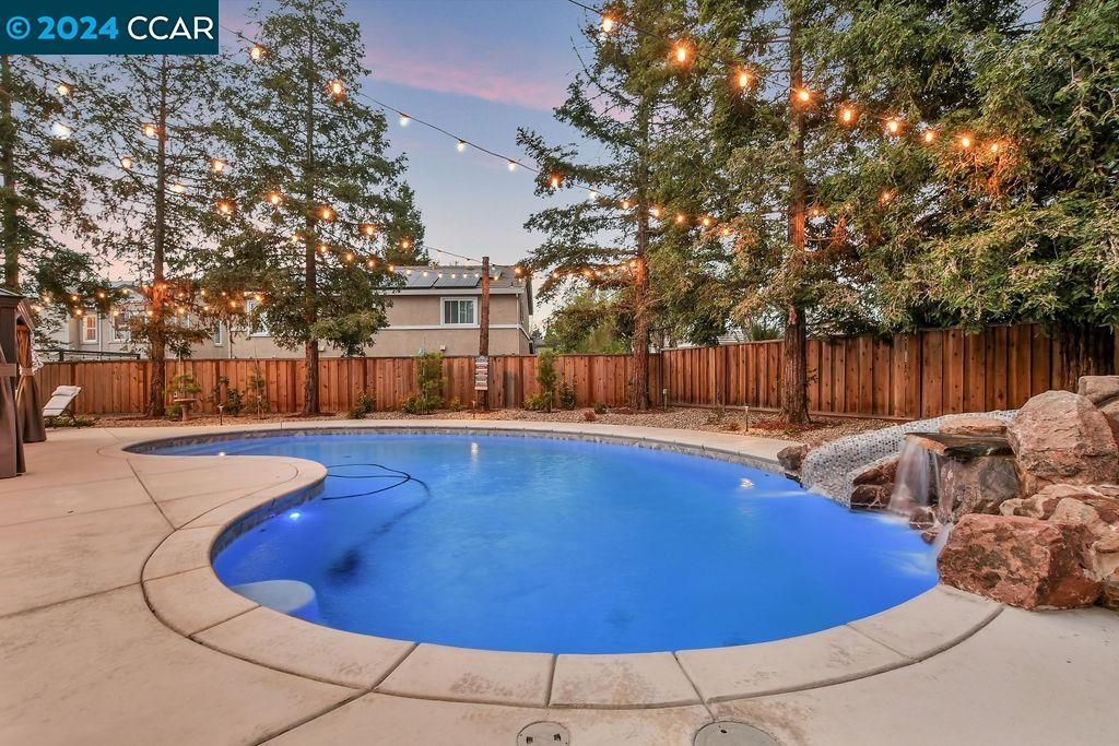 1741 Diamond Springs Ct