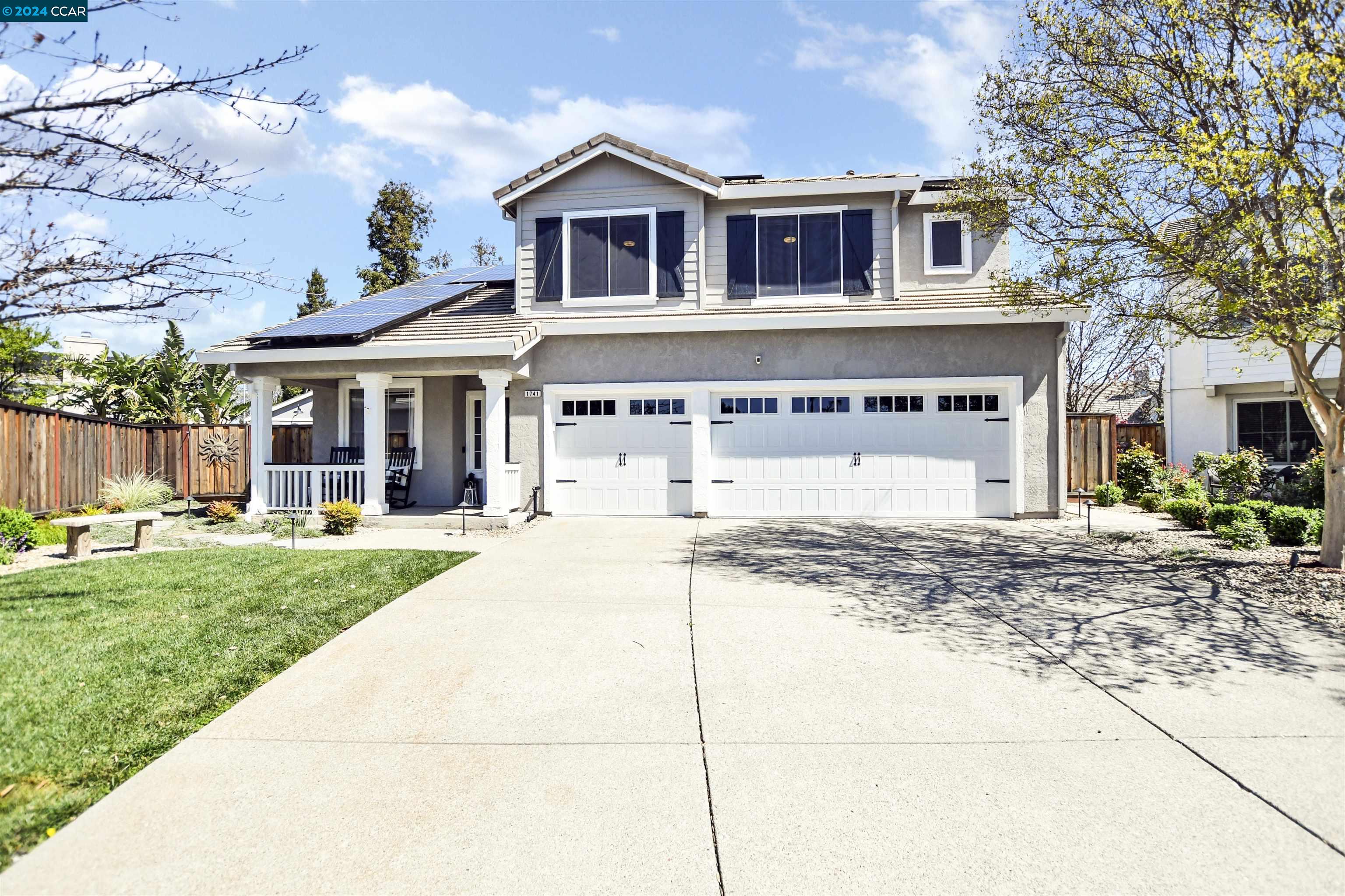 1741 Diamond Springs Ct