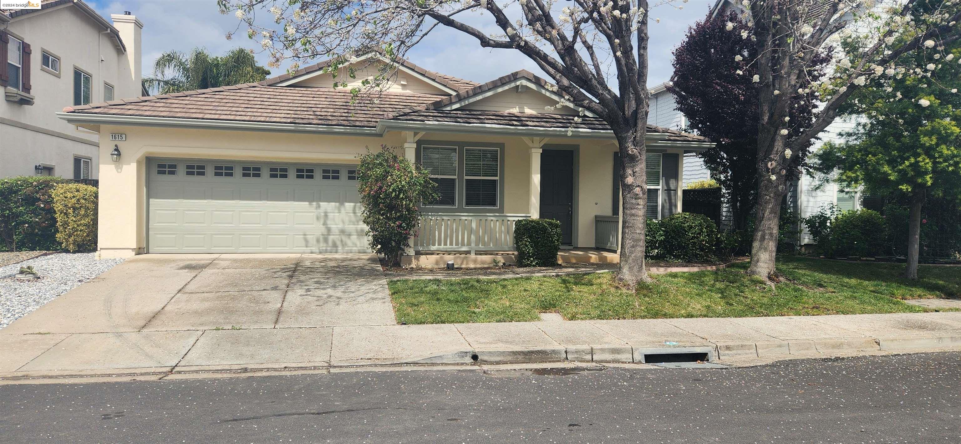 1615 Marina Way