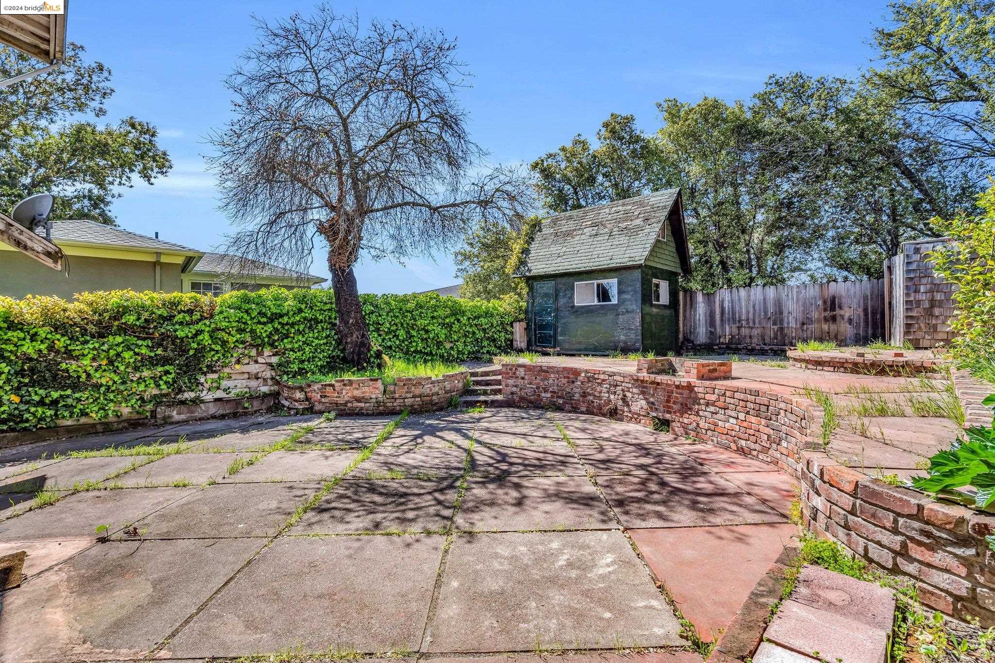 333 Pacific Ave