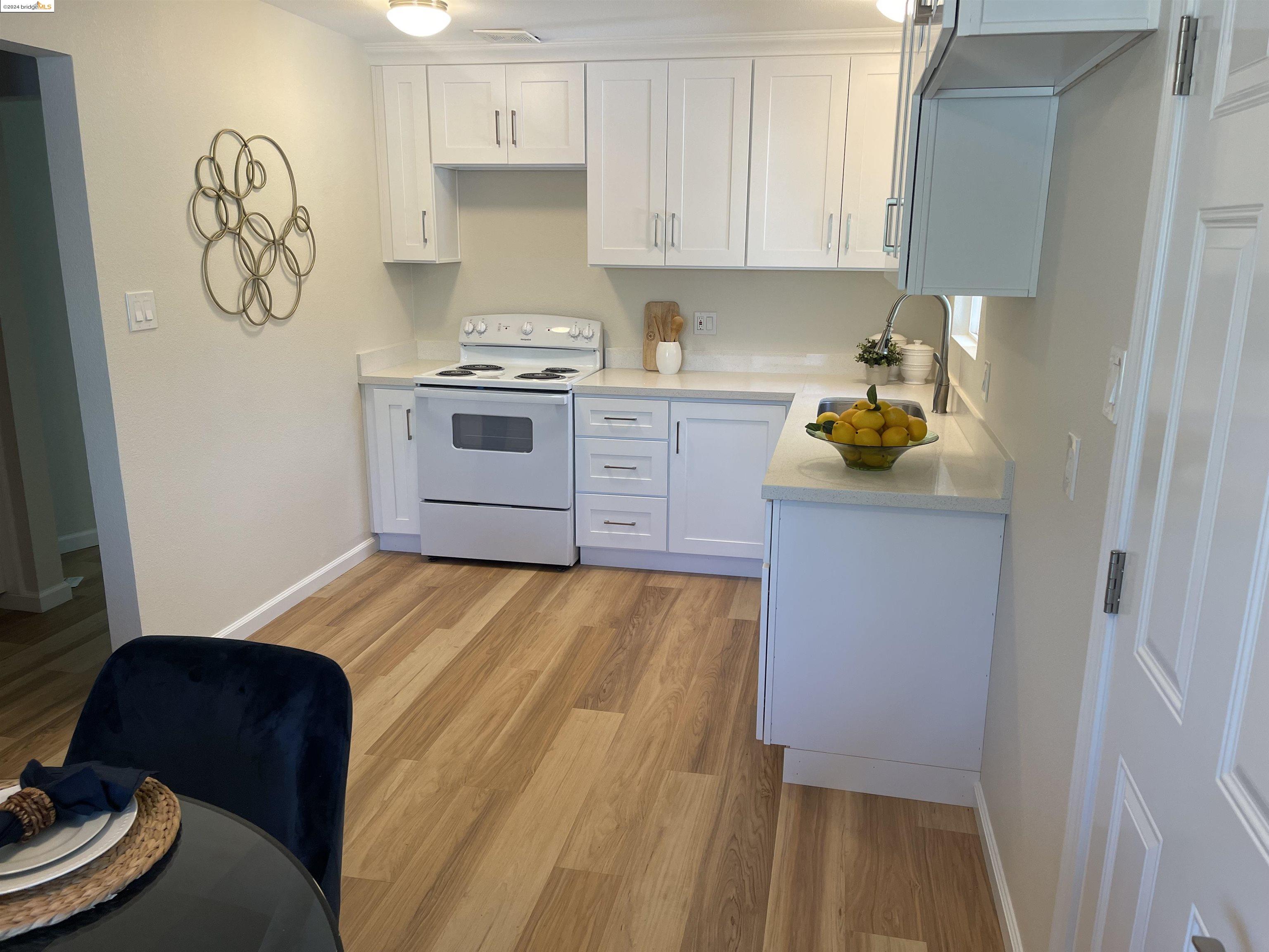205 W 12Th St